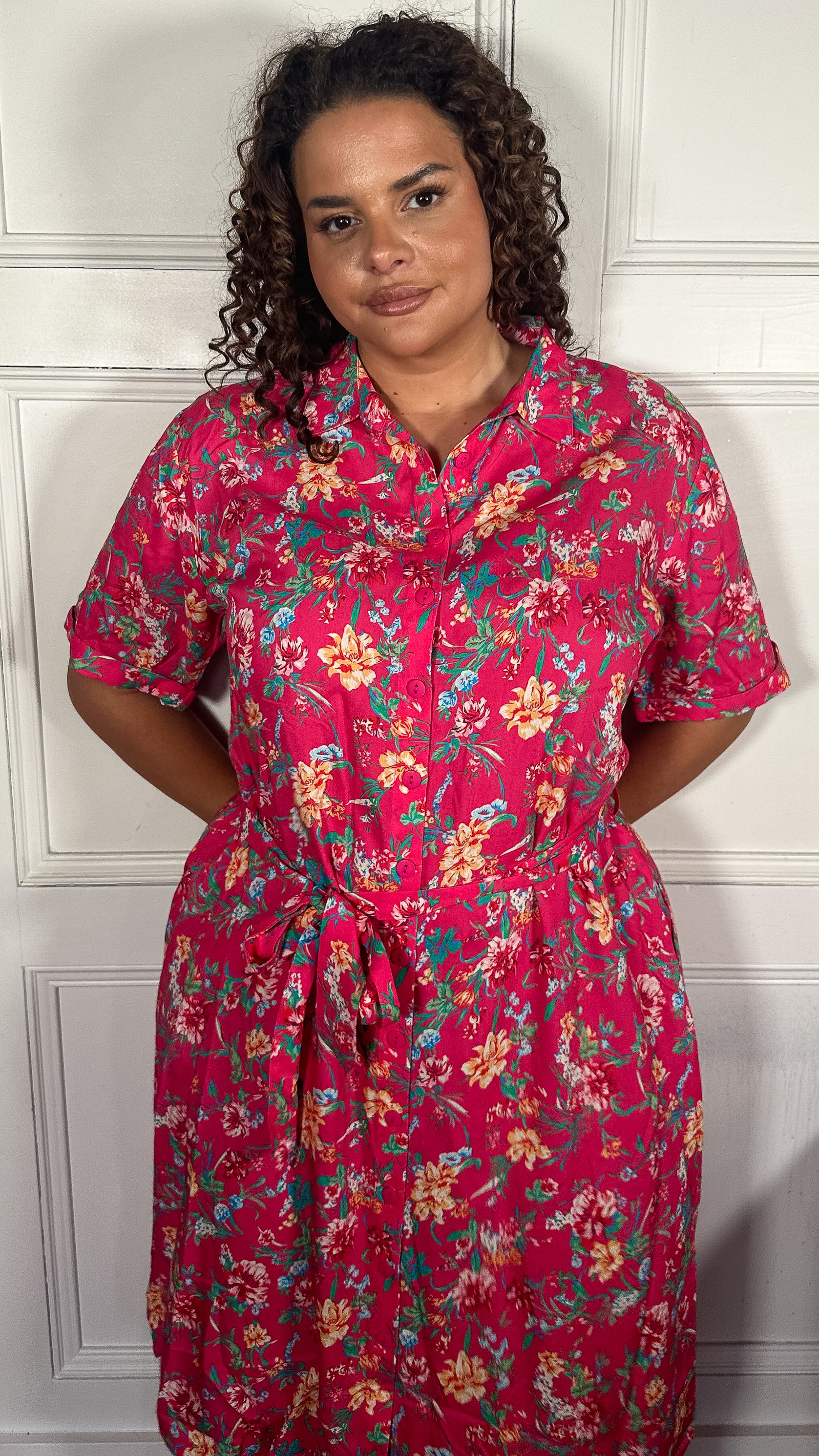 CurveWow Tie Waist Midi Shirt Dress Fuchsia Floral - Image 2