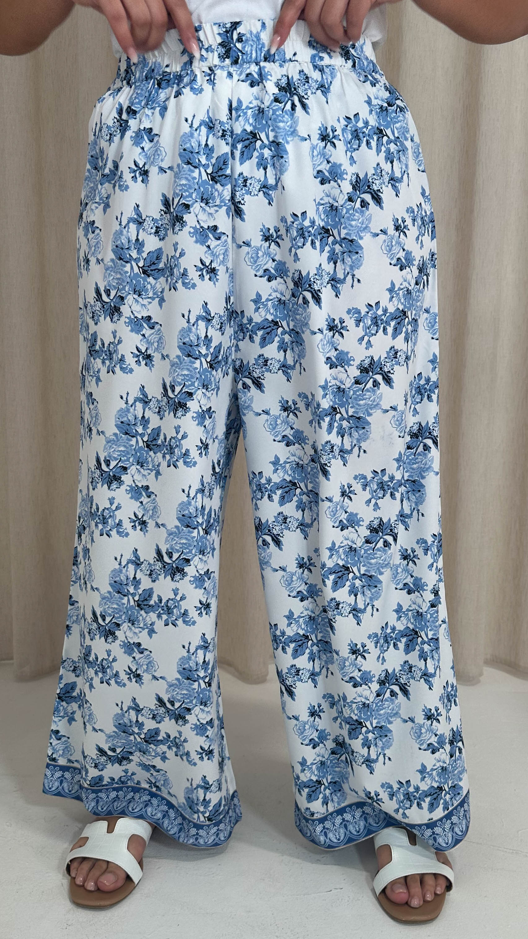 CurveWow Printed Wide Leg Trouser Blue Oriental - Image 6