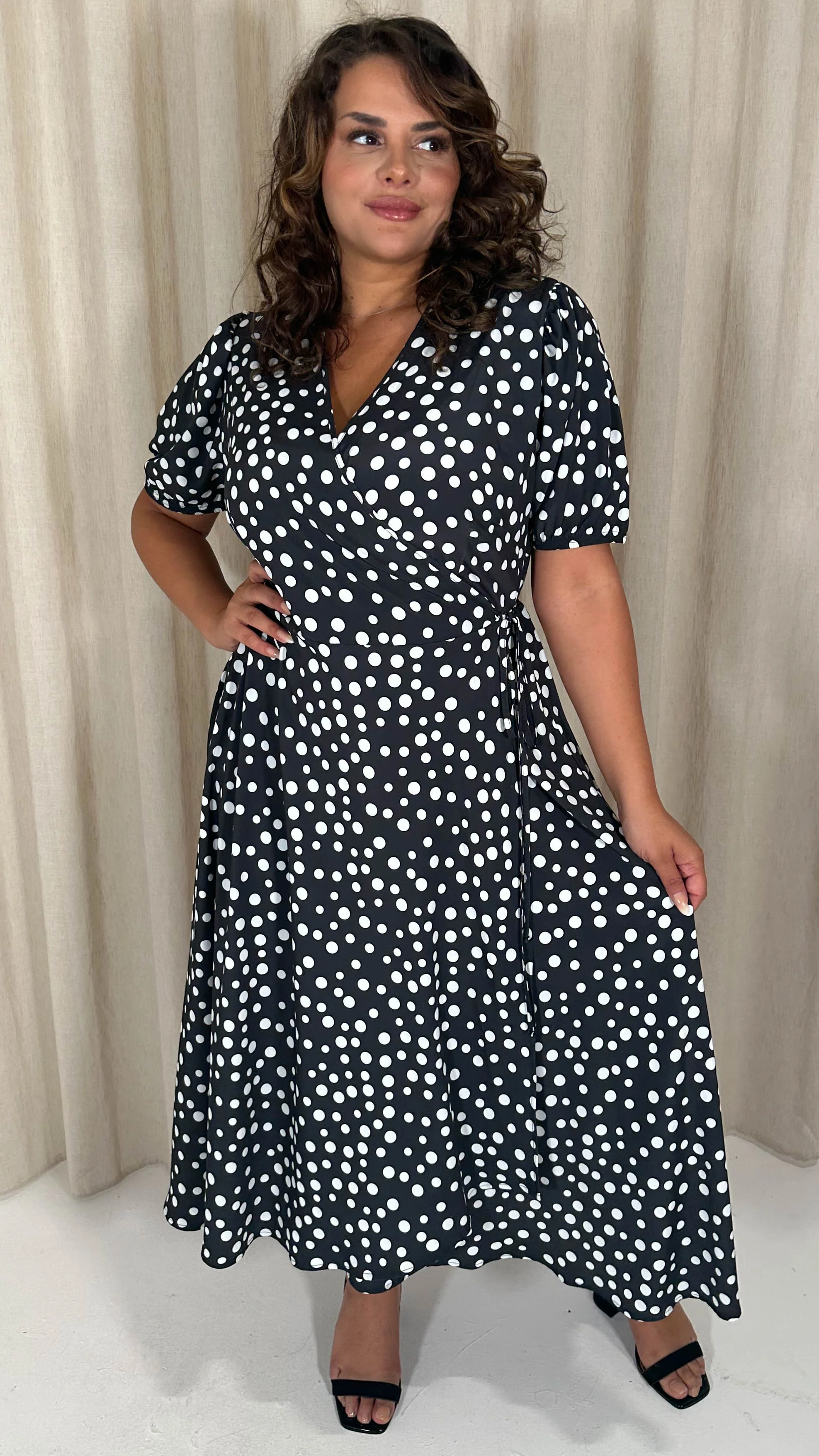 CurveWow Puff Sleeve Wrap Dress Black Polka - Image 5