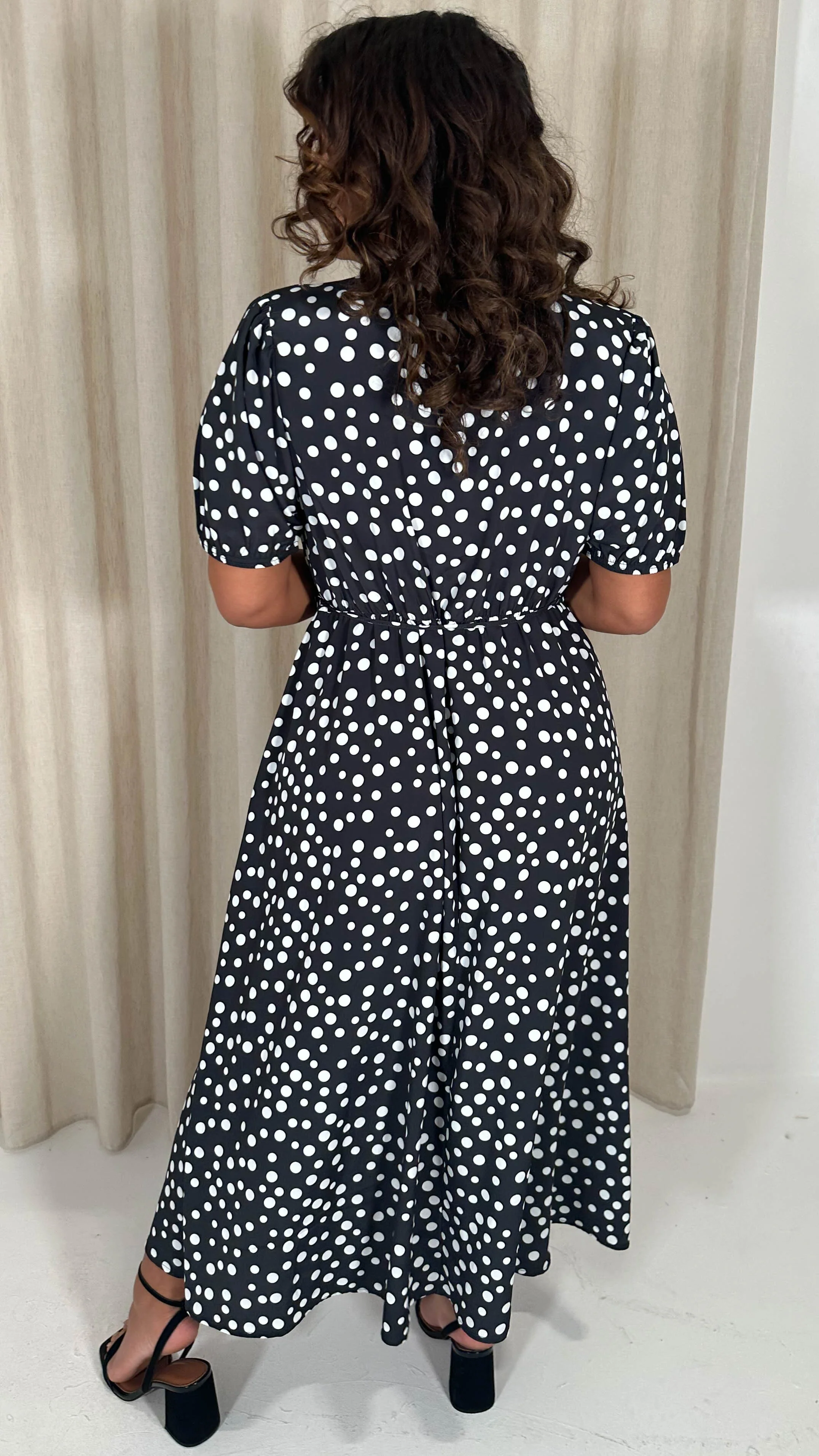 CurveWow Puff Sleeve Wrap Dress Black Polka - Image 9