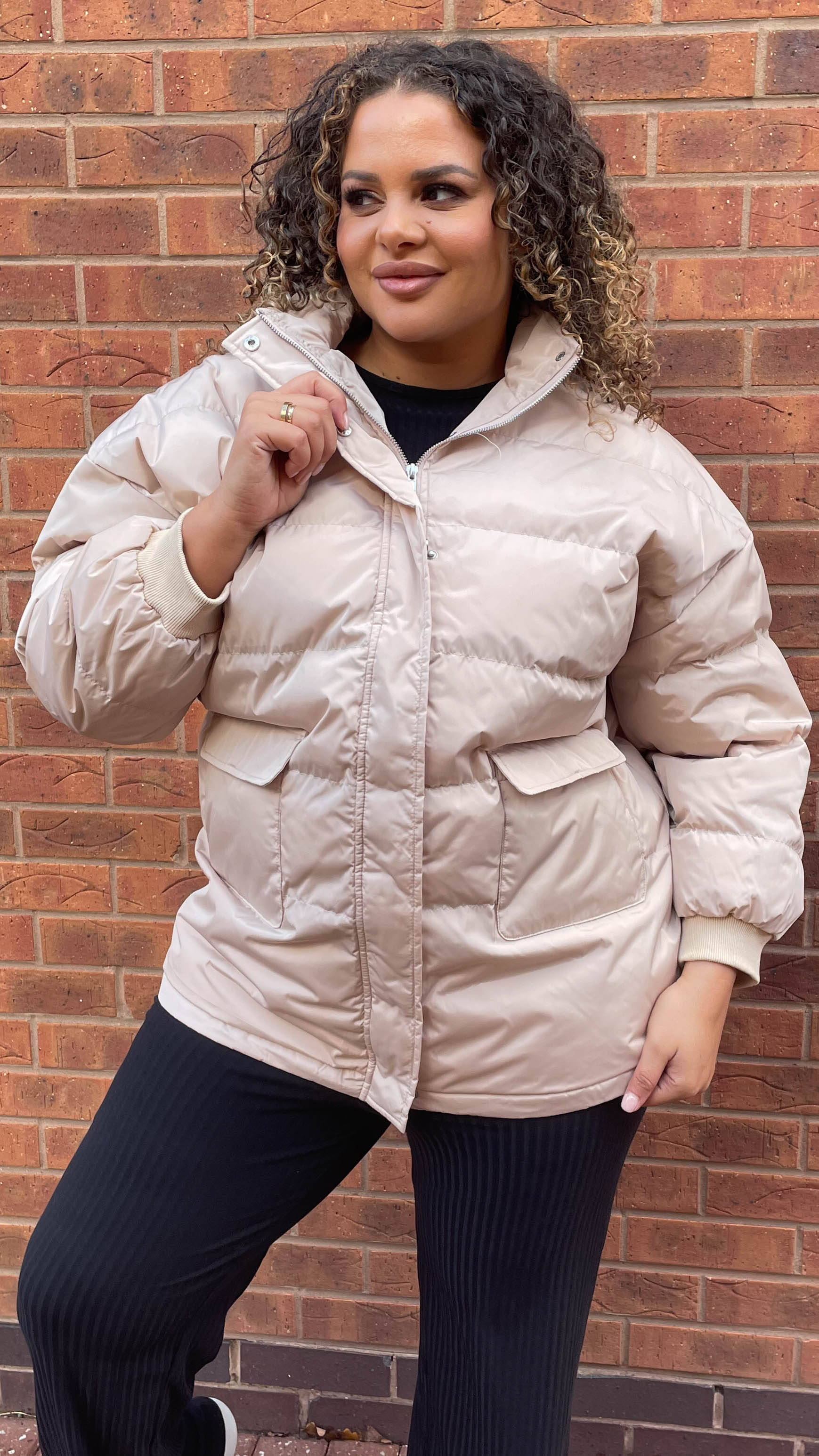 CurveWow Puffer Jacket Putty - Image 2
