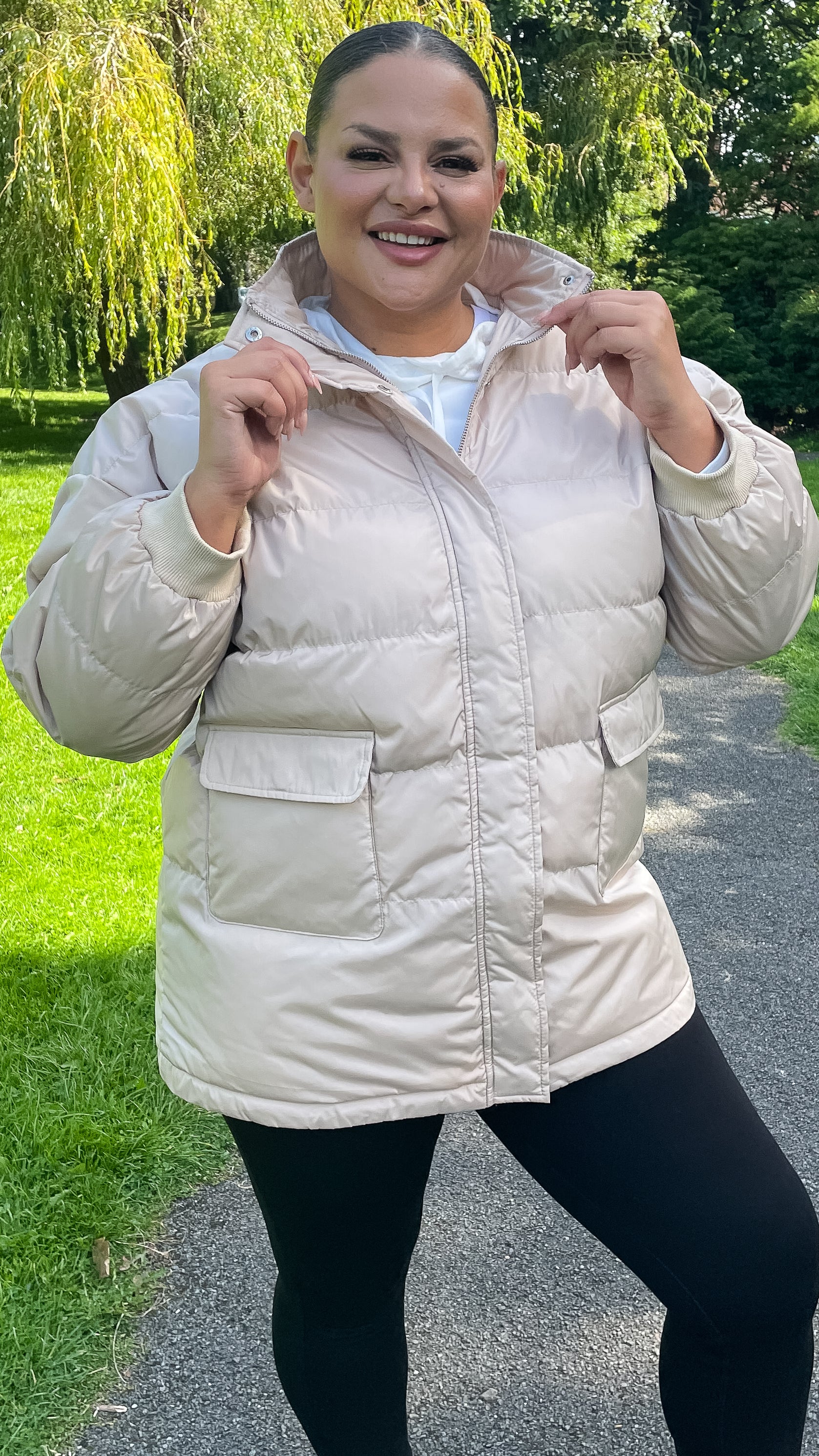 CurveWow Puffer Jacket Putty - Image 4