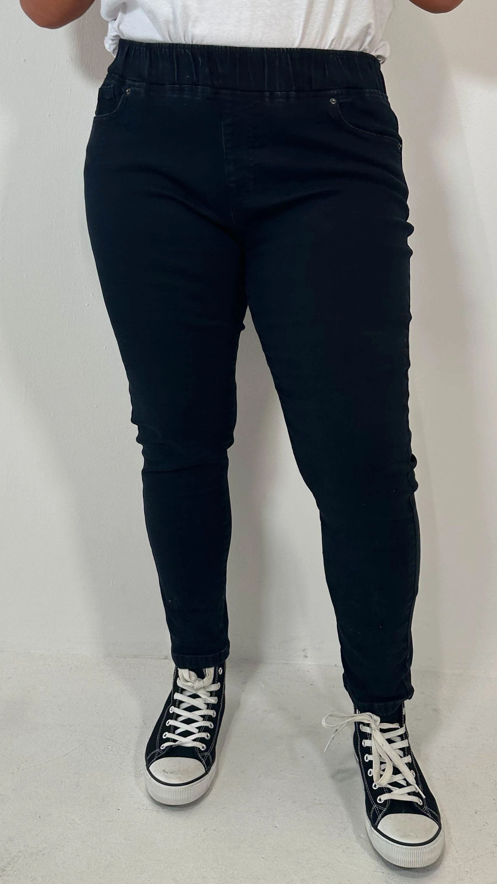 CurveWow Pull On Jegging Black - Image 3