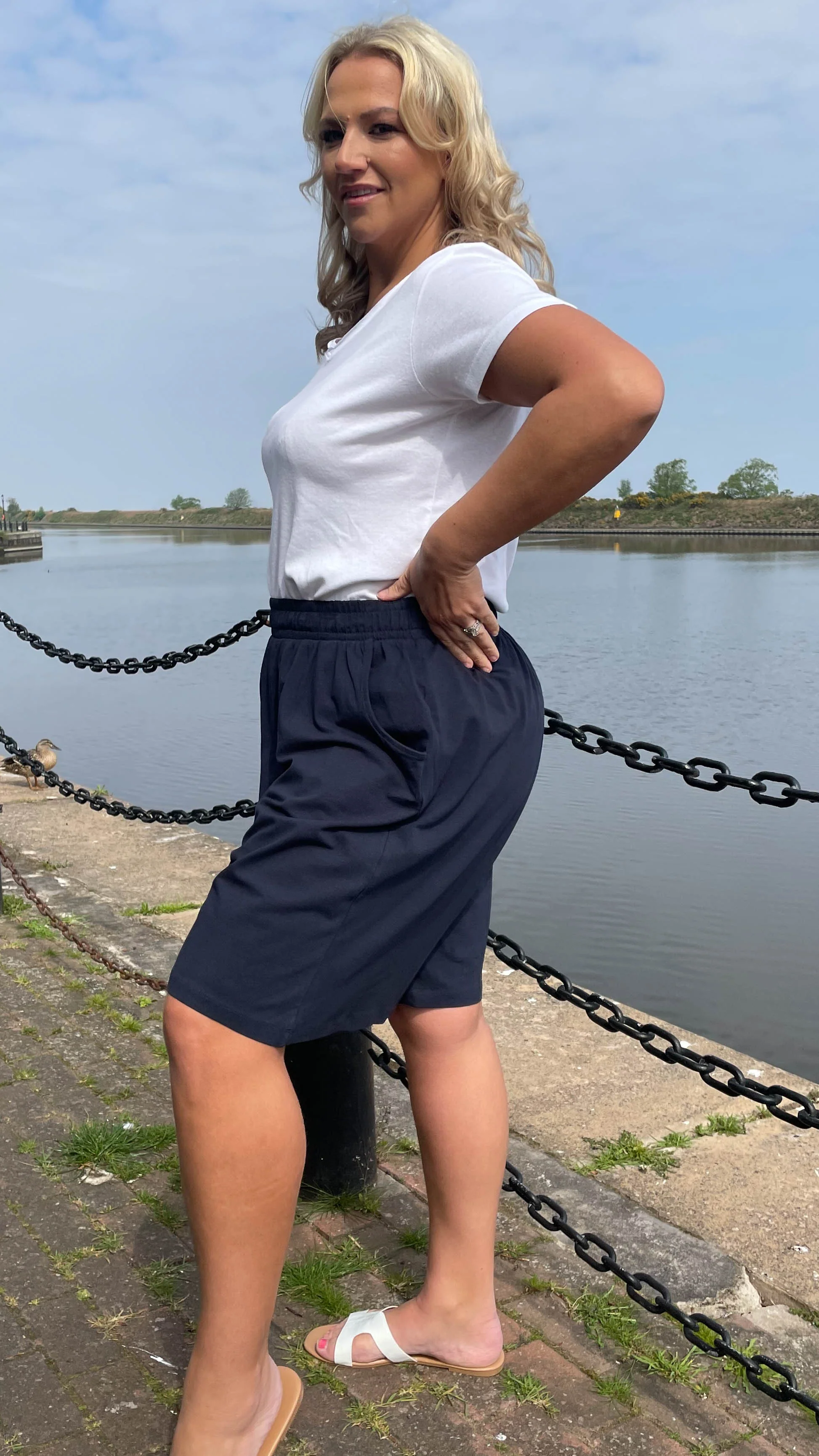 CurveWow Pull On Shorts Navy - Image 3