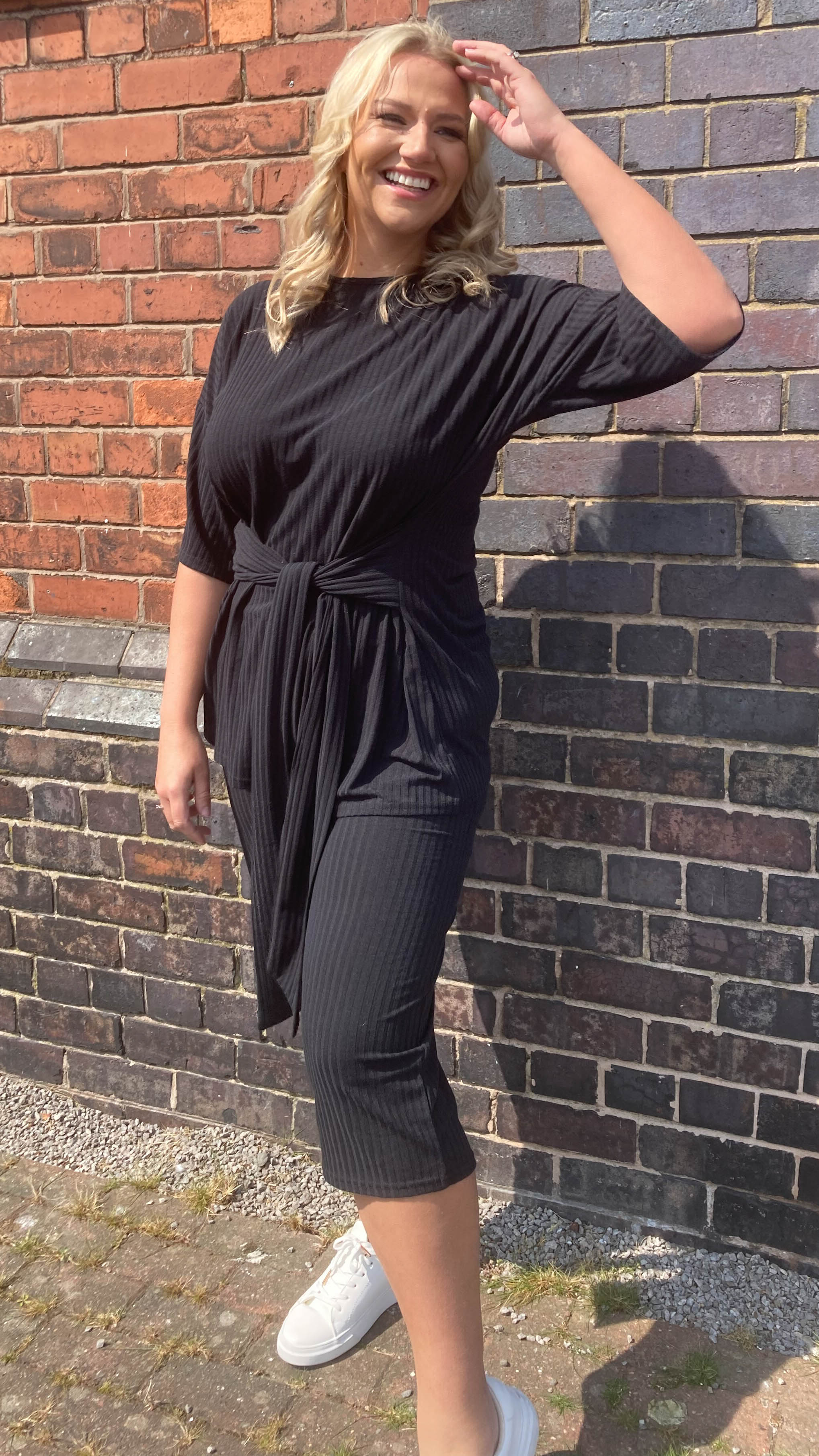 CurveWow Ribbed Cropped Lounge Trousers Black - Image 2