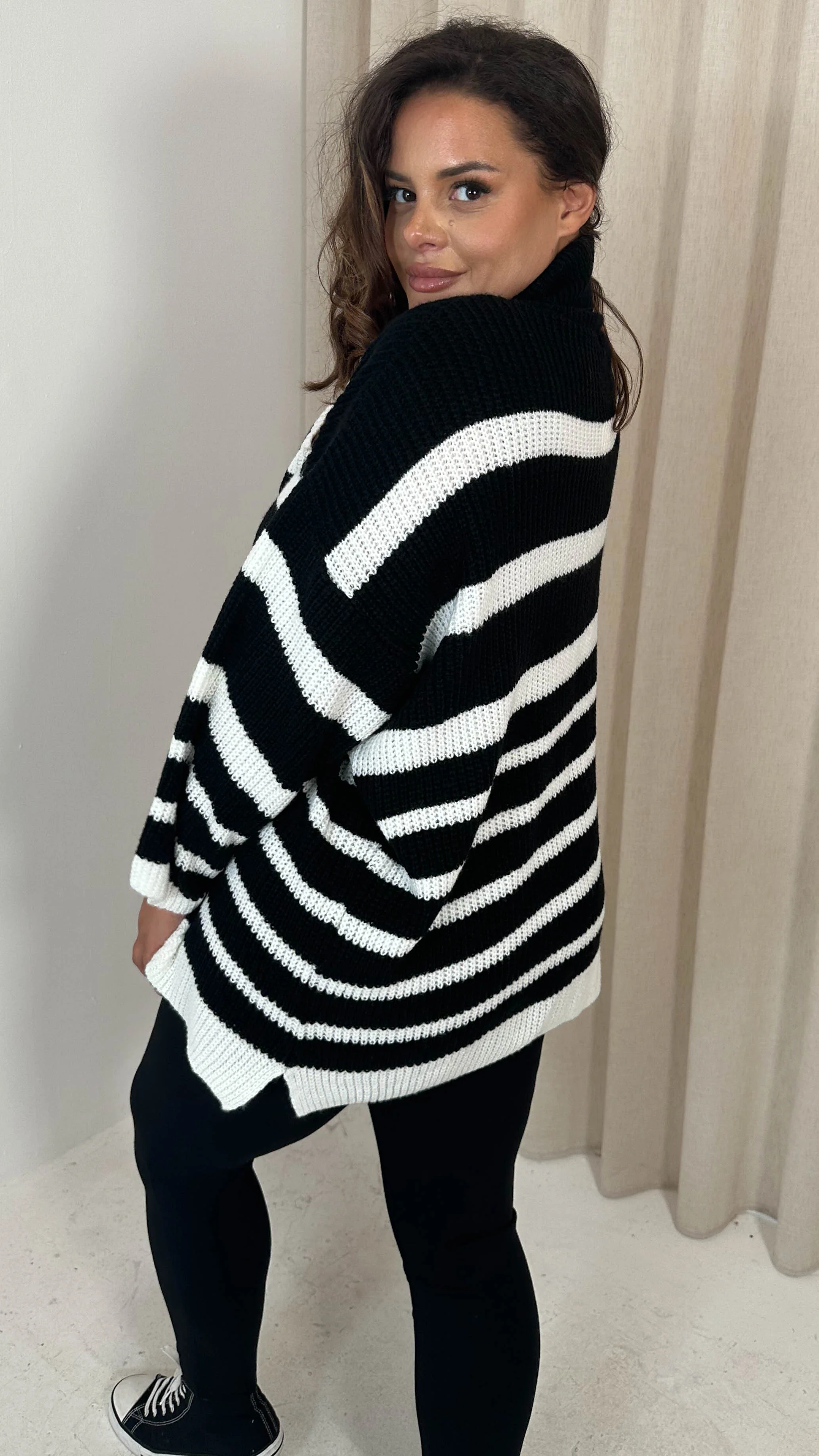 CurveWow Roll Neck Swing Knitted Jumper Black - Image 8