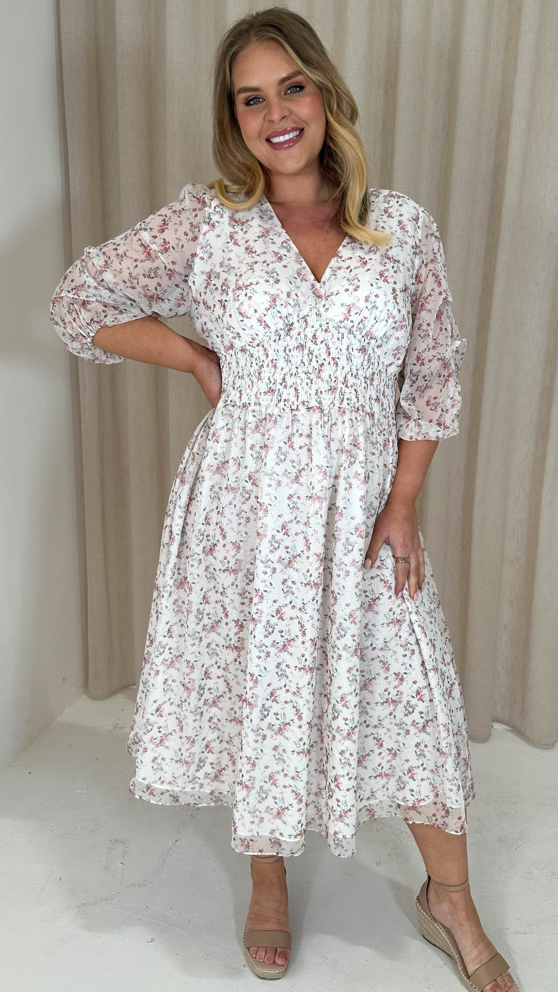 CurveWow Ruched Sleeve Floral Tea Dress White - Image 8