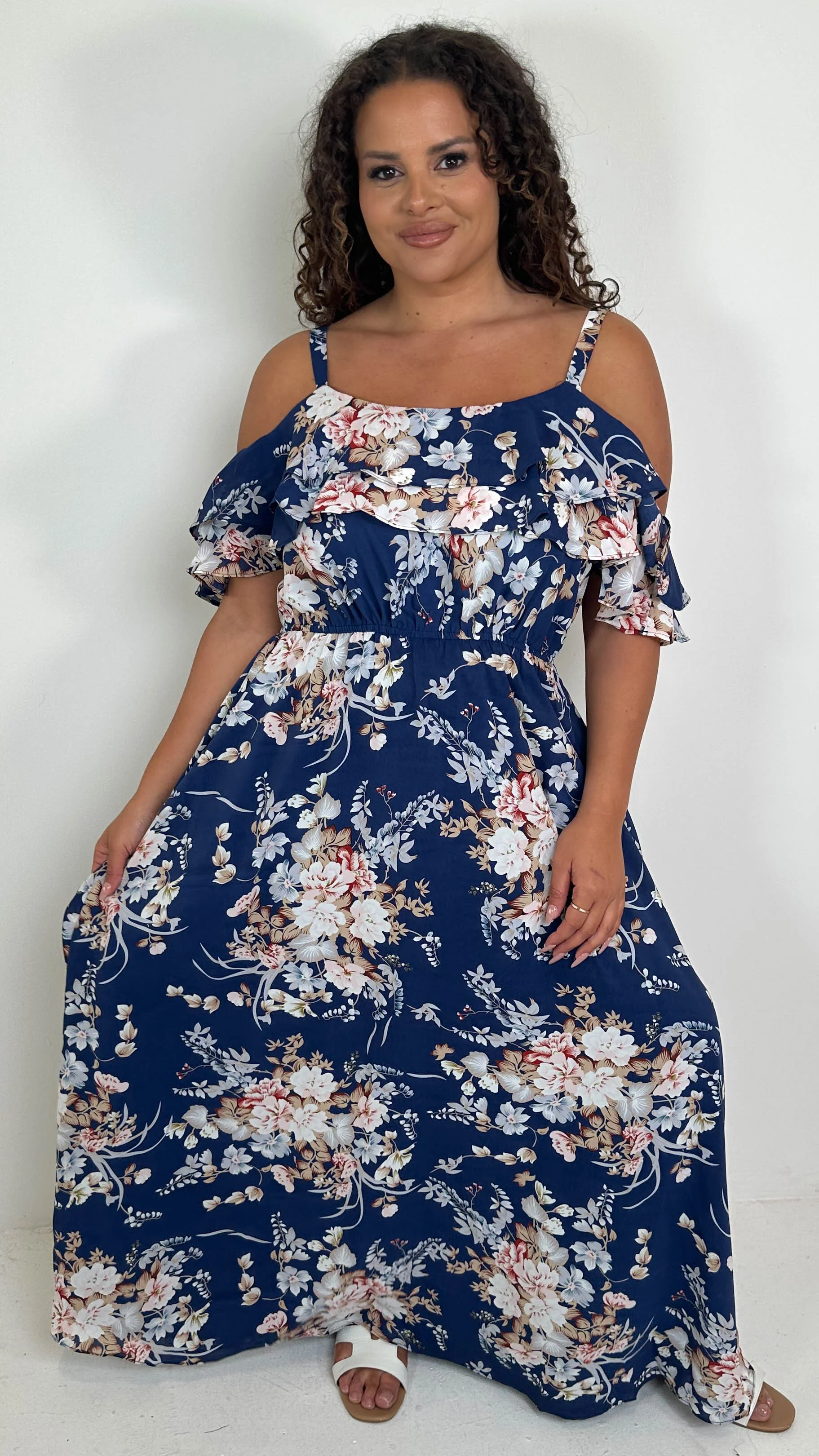 CurveWow Ruffle Cold Shoulder Maxi Dress Navy Floral - Image 3