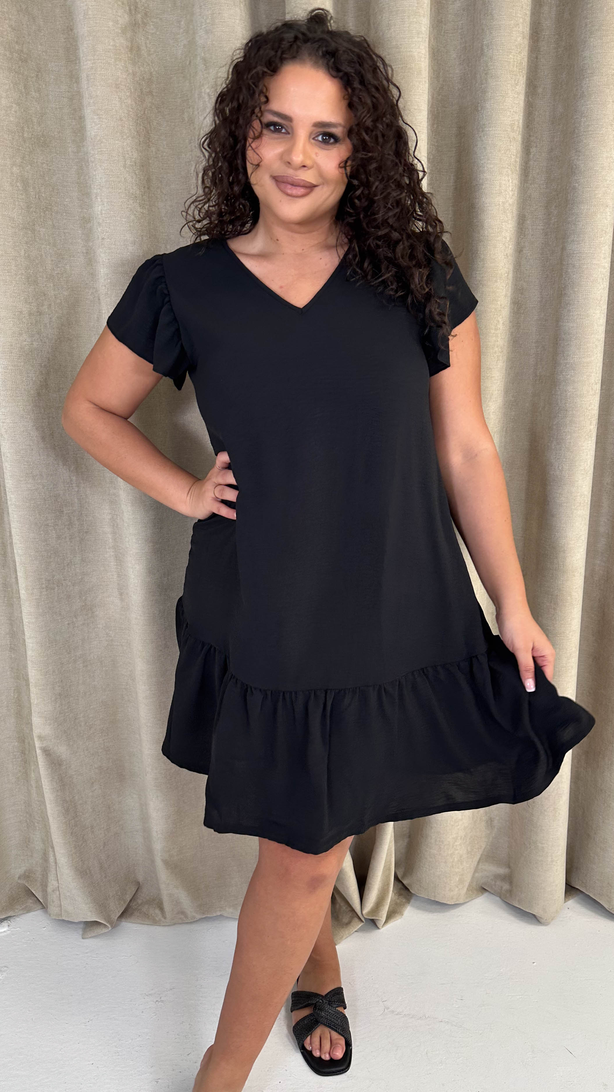 CurveWow Ruffle Tiered Mini Dress Black - Image 4