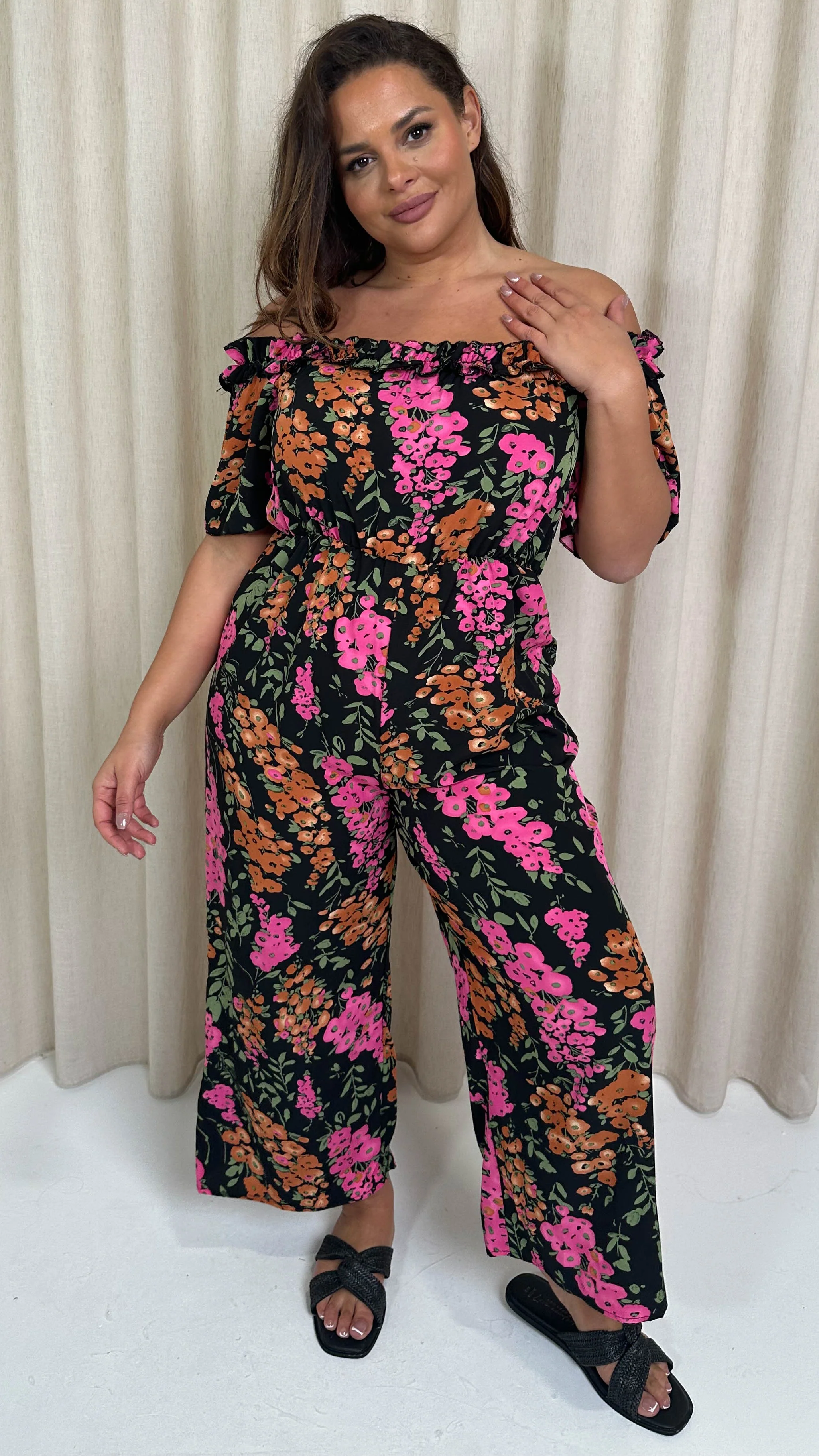CurveWow Ruffle Wide Leg Jumpsuit Black Floral - Image 4