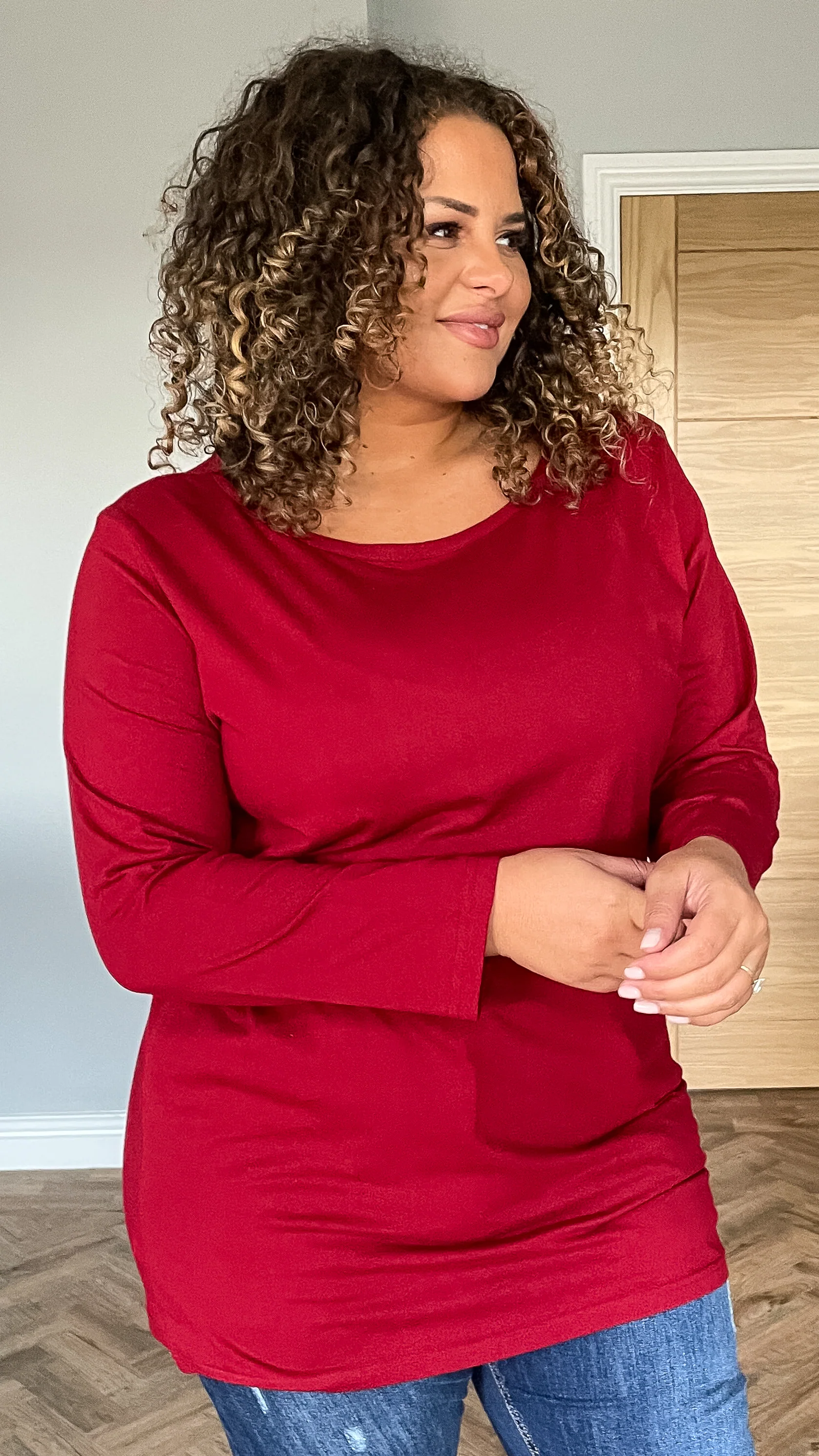CurveWow Scoop Neck Long Sleeve Top Wine - Image 5