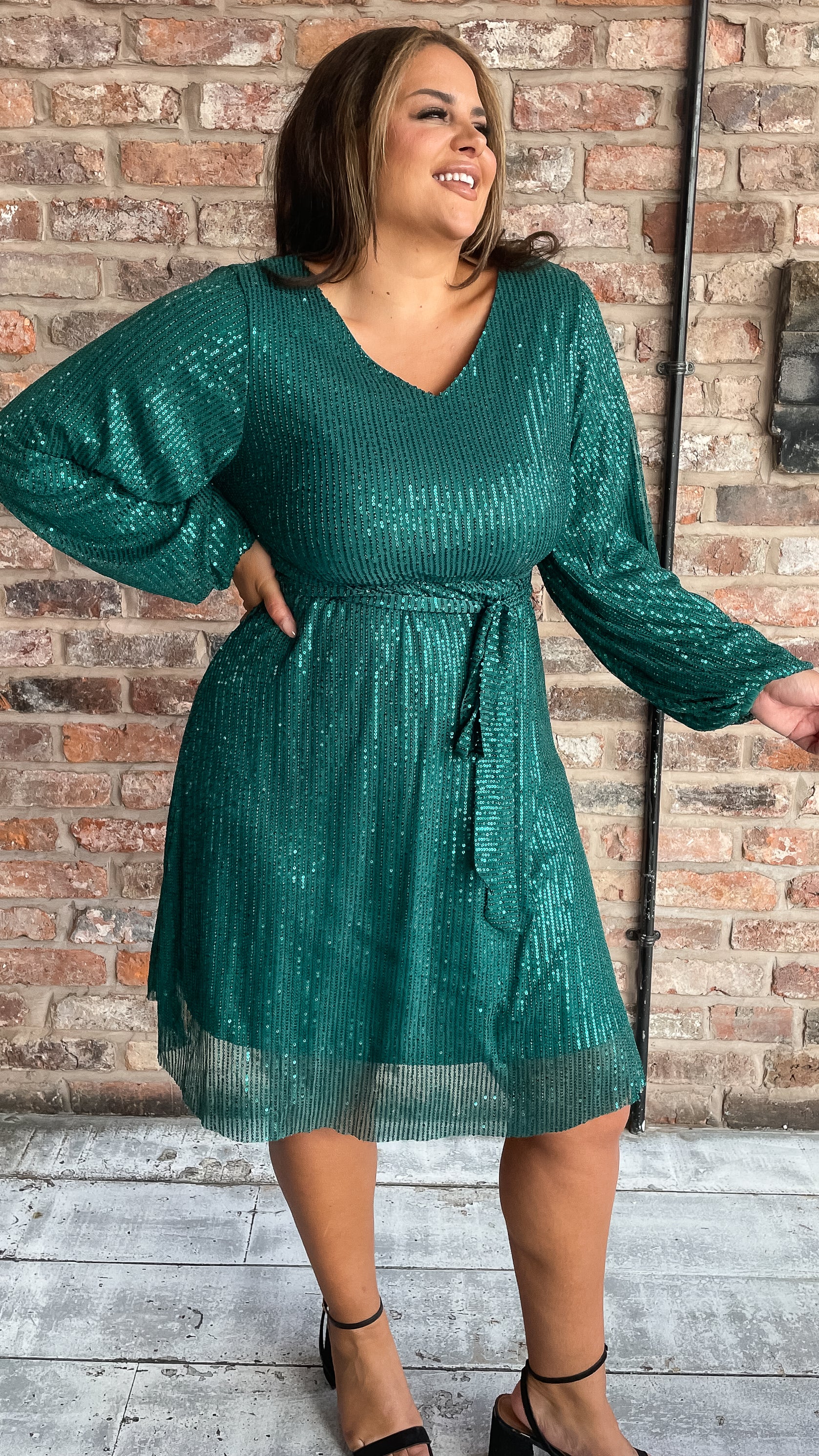 CurveWow Sequin Dress Bottle Green - Image 4