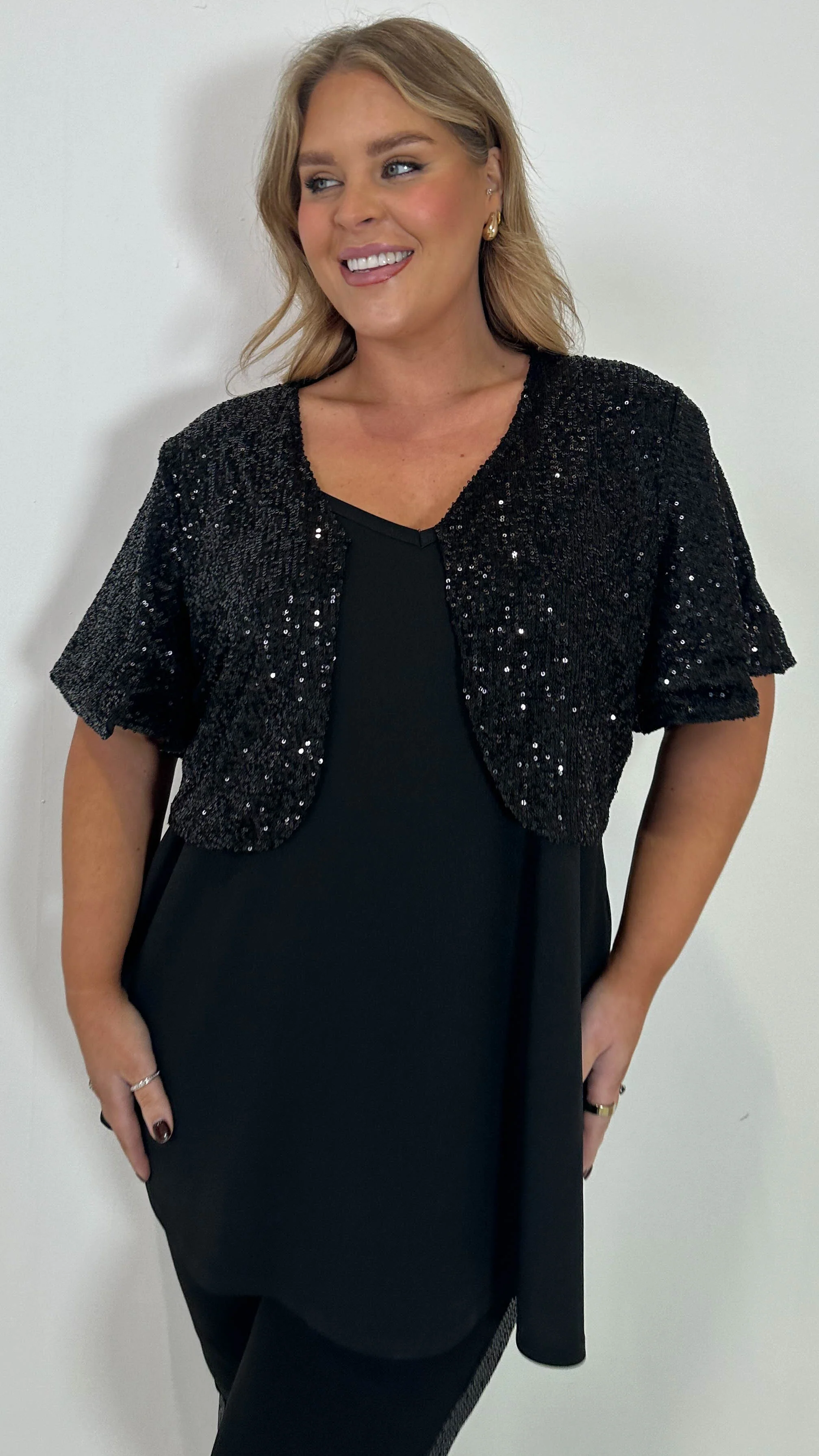 CurveWow Sequin Shrug Black - Image 5