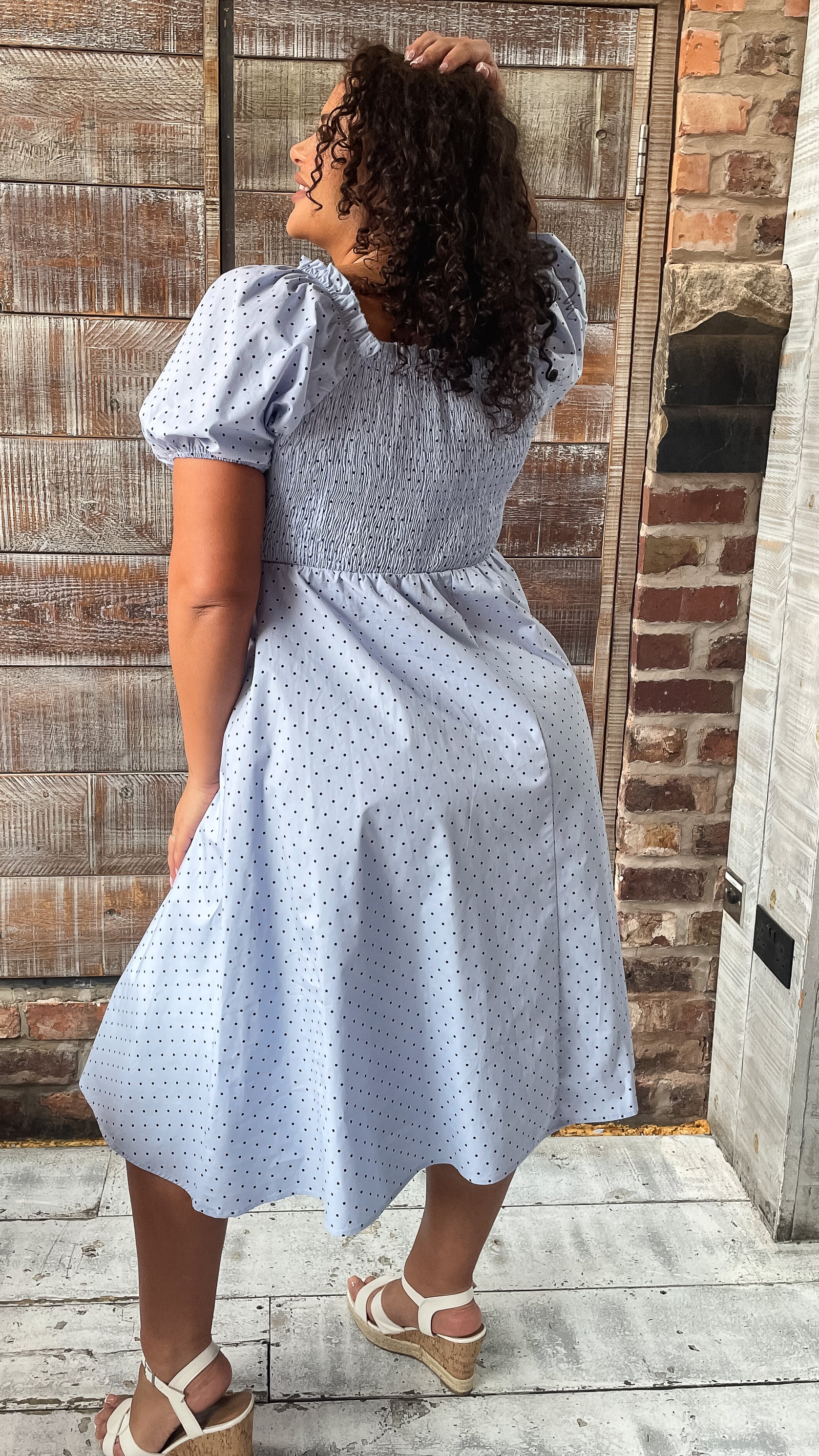CurveWow Shirred Midi Dress Blue Polka Dot - Image 8