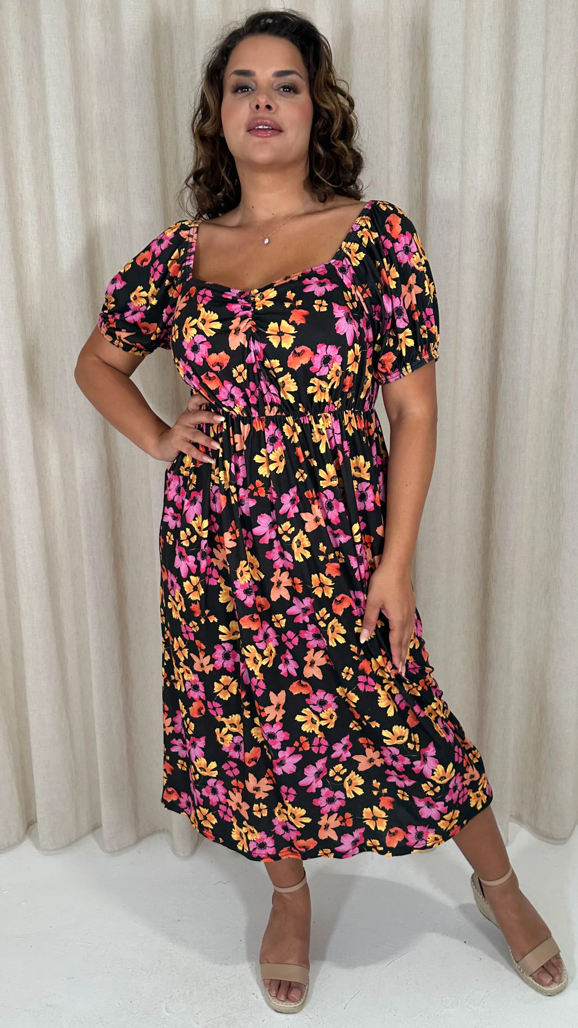 CurveWow Ruched Front Milk Maid Midi Dress Floral - Image 5