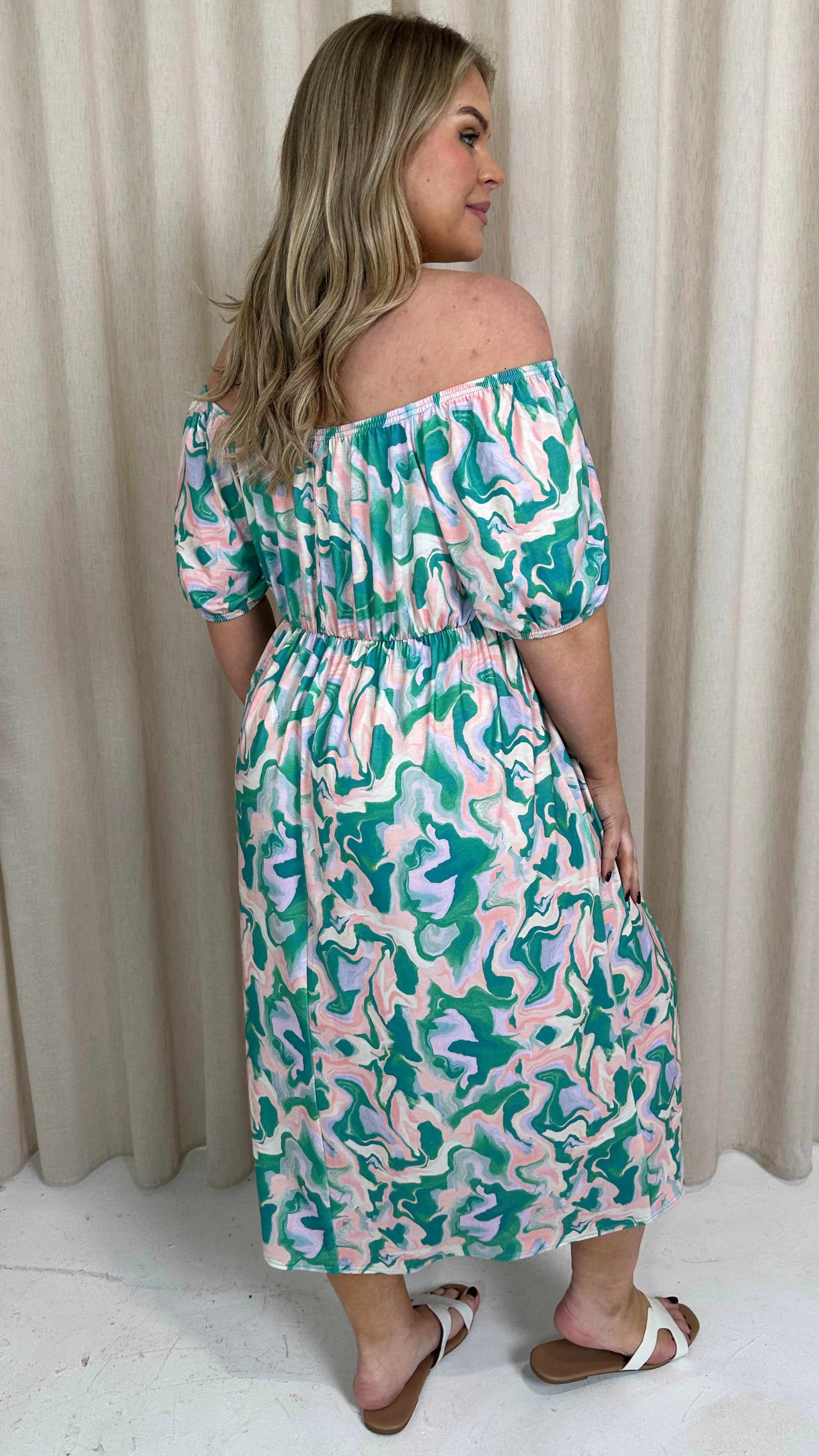 CurveWow Ruched Front Milk Maid Midi Dress Green Marble - Image 8