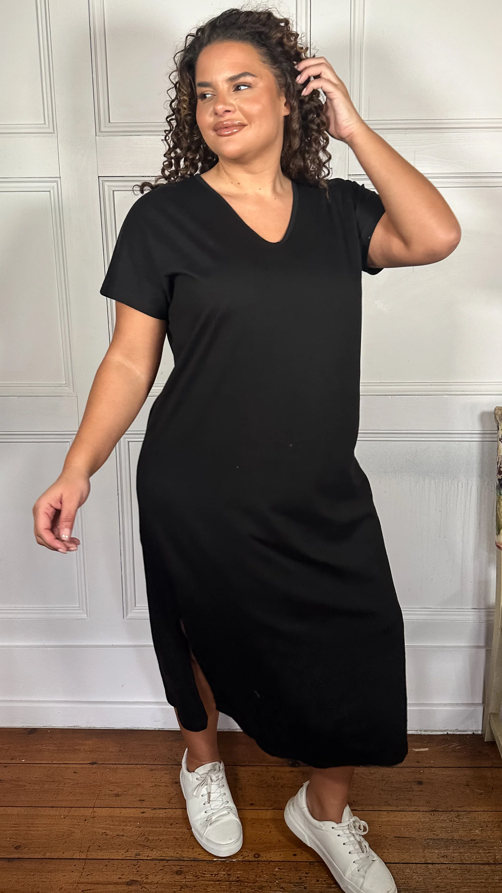 CurveWow Side Split Midaxi T-Shirt Dress Black - Image 2