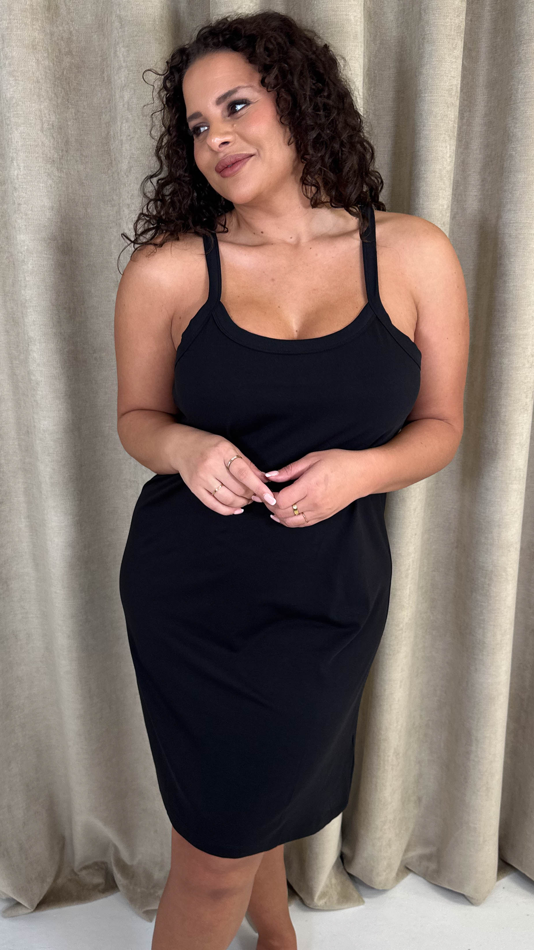 CurveWow Basic Slip Dress Black - Image 5