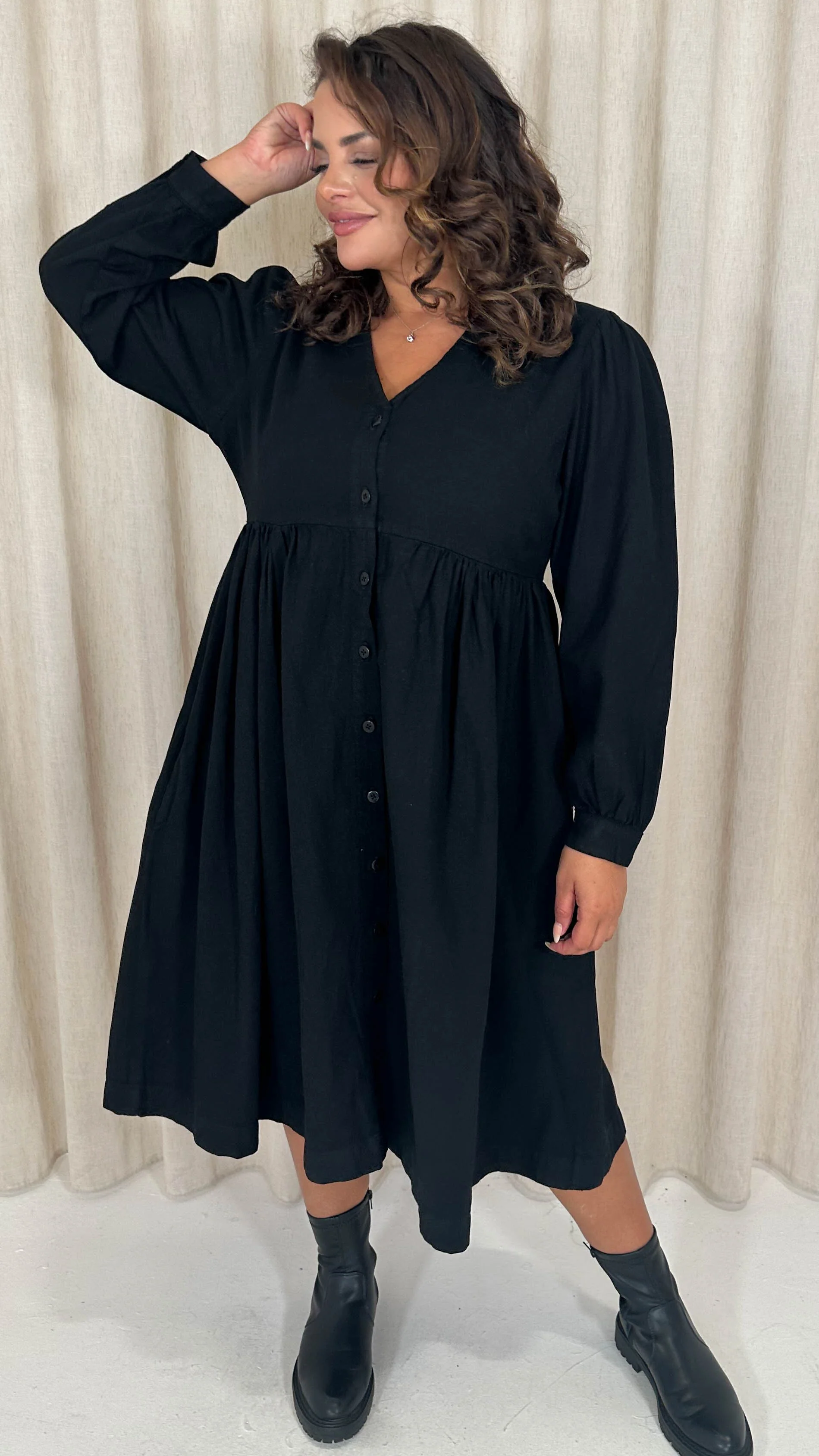 CurveWow Smock Button Front Dress Black - Image 4