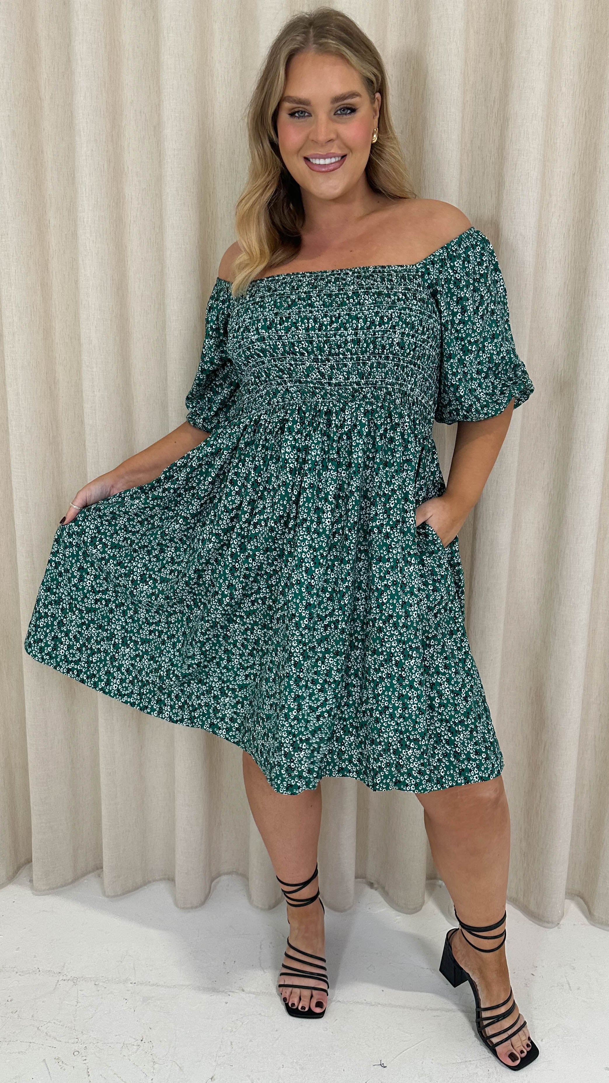CurveWow Smock Dress Green Disty Floral - Image 5