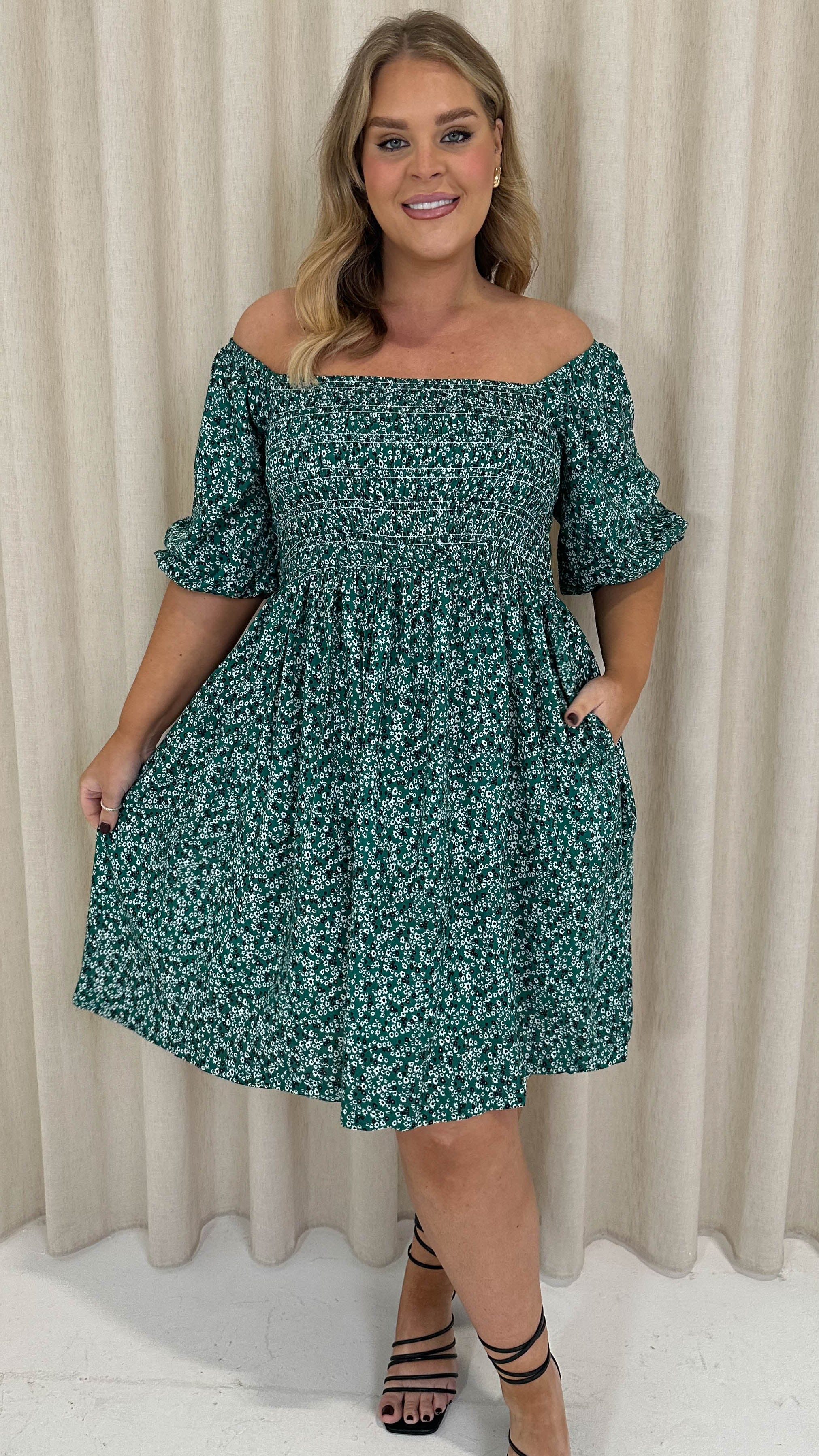 CurveWow Smock Dress Green Disty Floral - Image 6