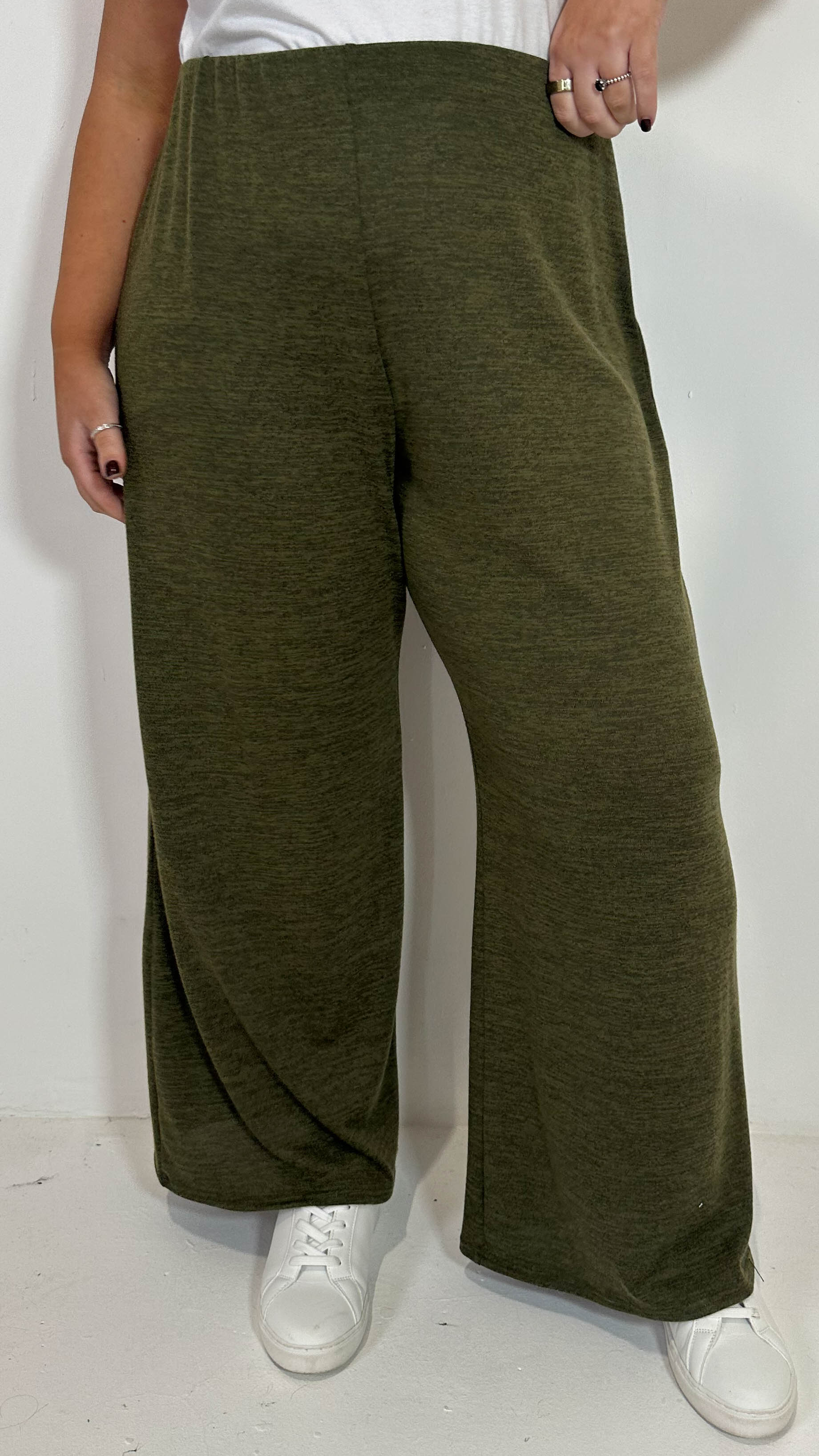 CurveWow Snit Wideleg Trouser Khaki - Image 3