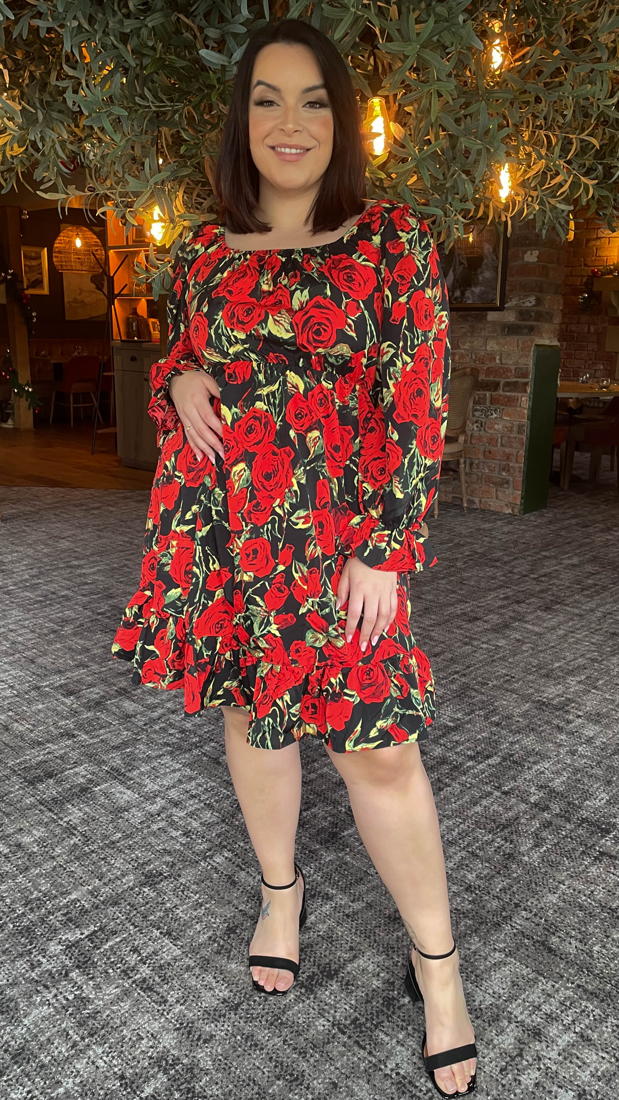 CurveWow Square Neck Dress Rose Floral - Image 6