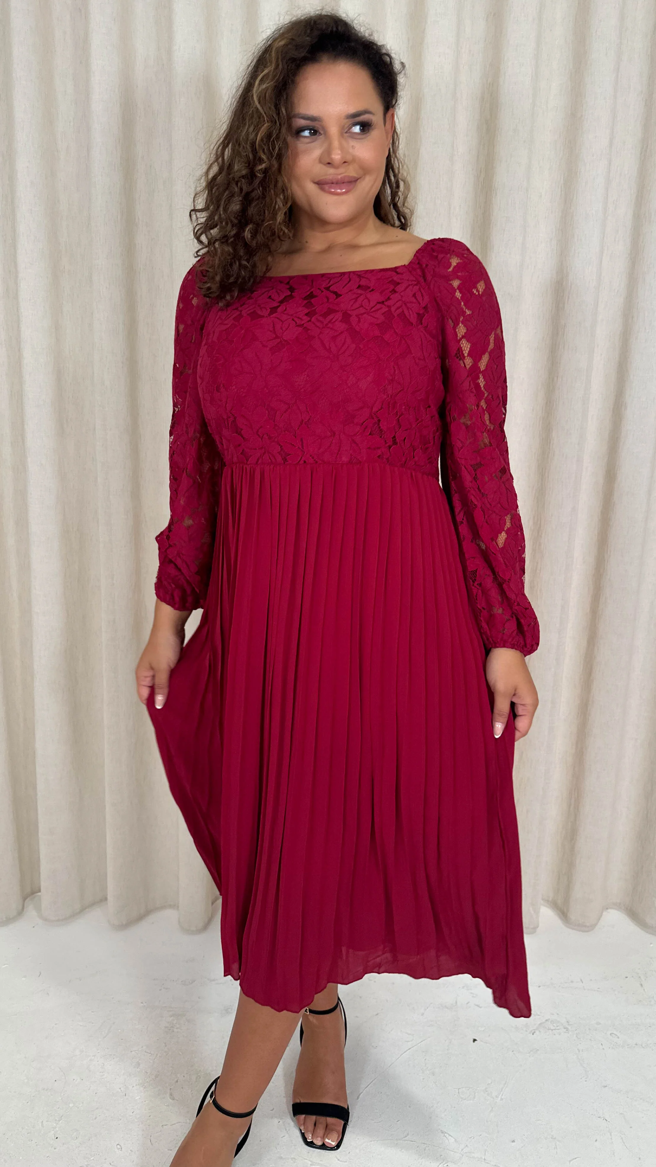CurveWow Square Neck Lace Top Pleated Dress Wine - Image 6