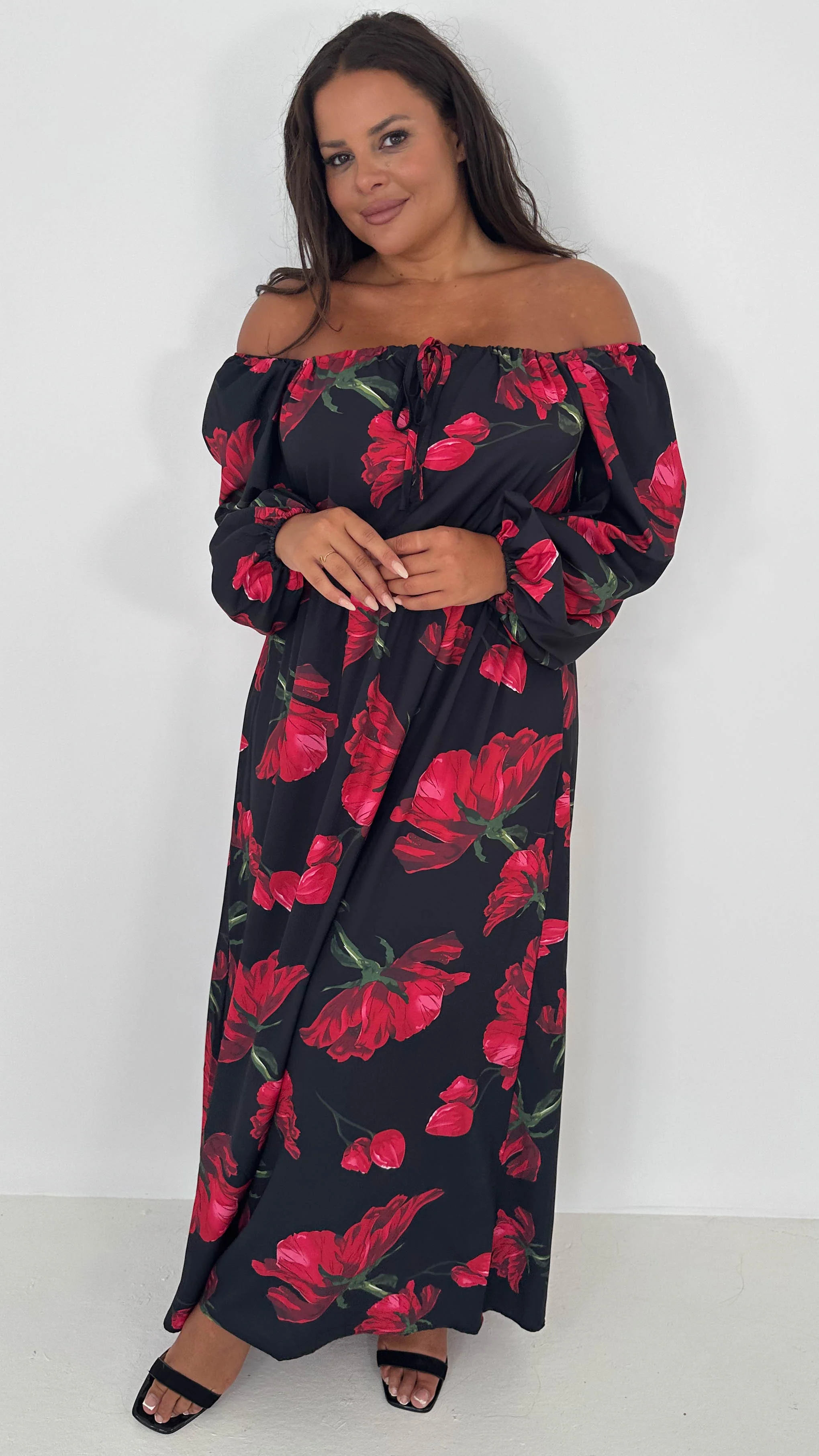 CurveWow Square Neck Maxi Dress Black & Red Floral - Image 5
