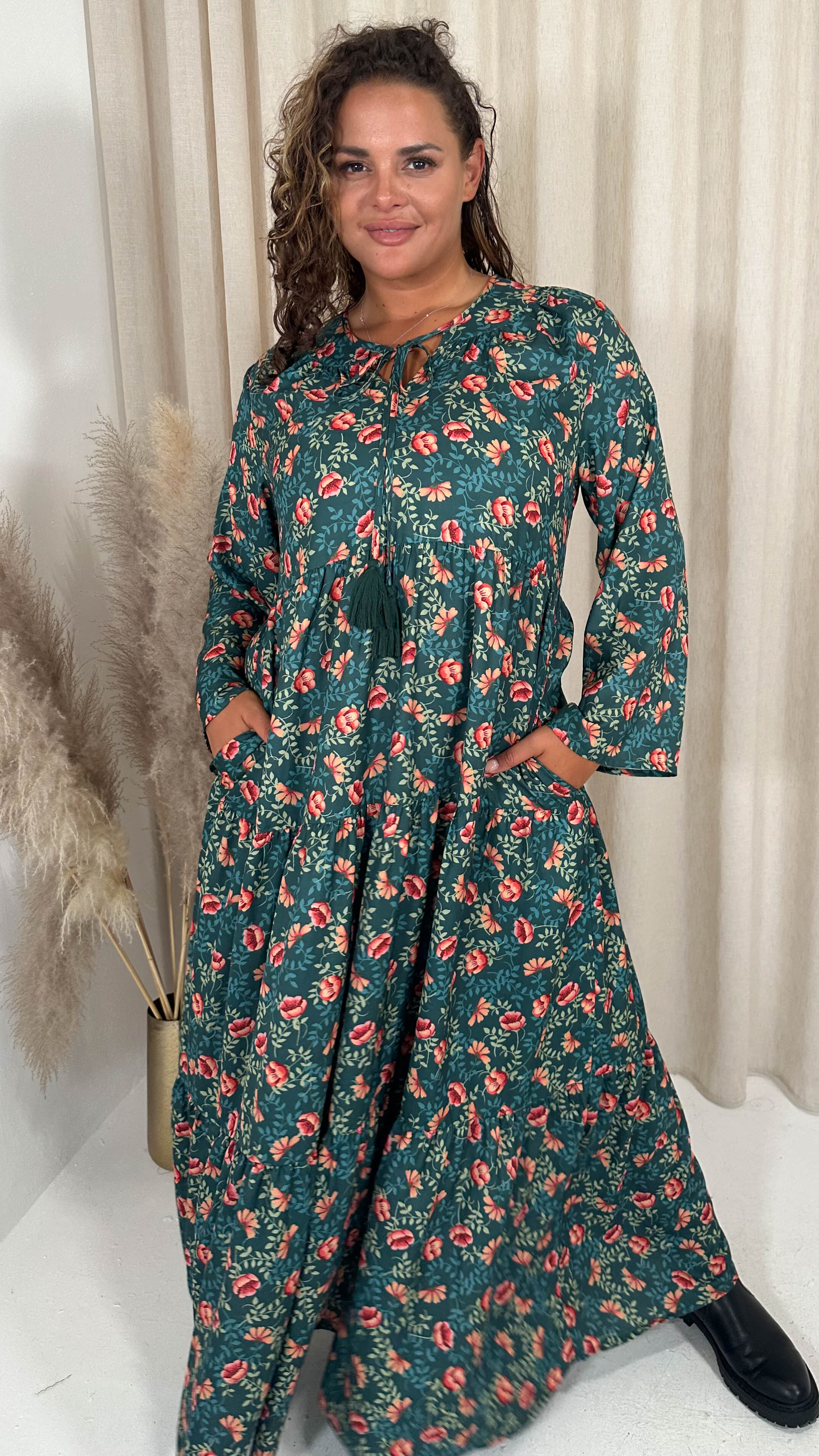 CurveWow Tassel Tiered Maxi Dress Green Floral - Image 3