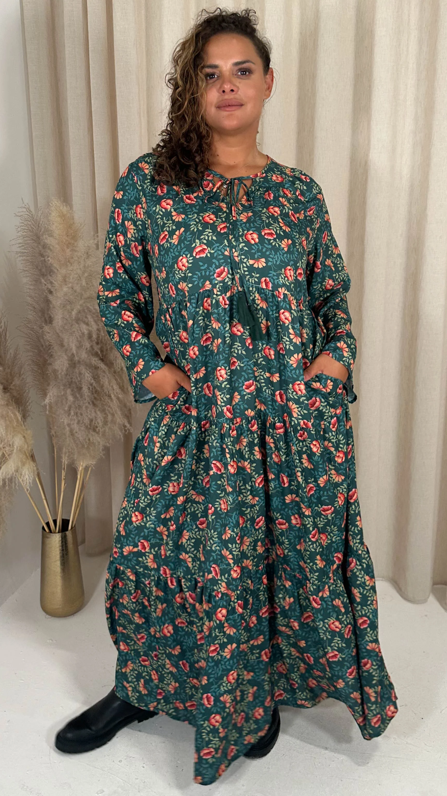 CurveWow Tassel Tiered Maxi Dress Green Floral - Image 4