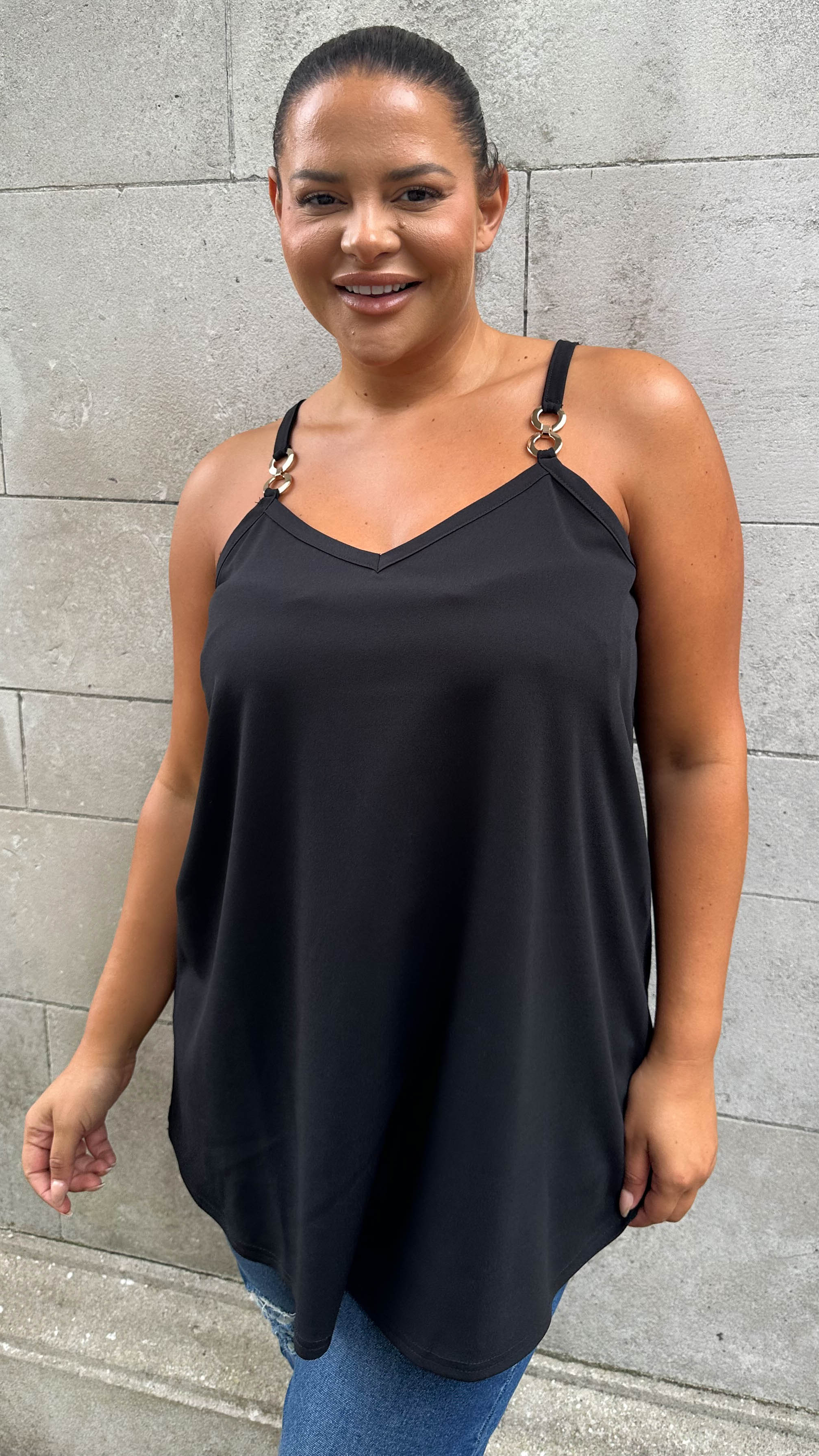 CurveWow Swing Gold Trim Vest Black - Image 7
