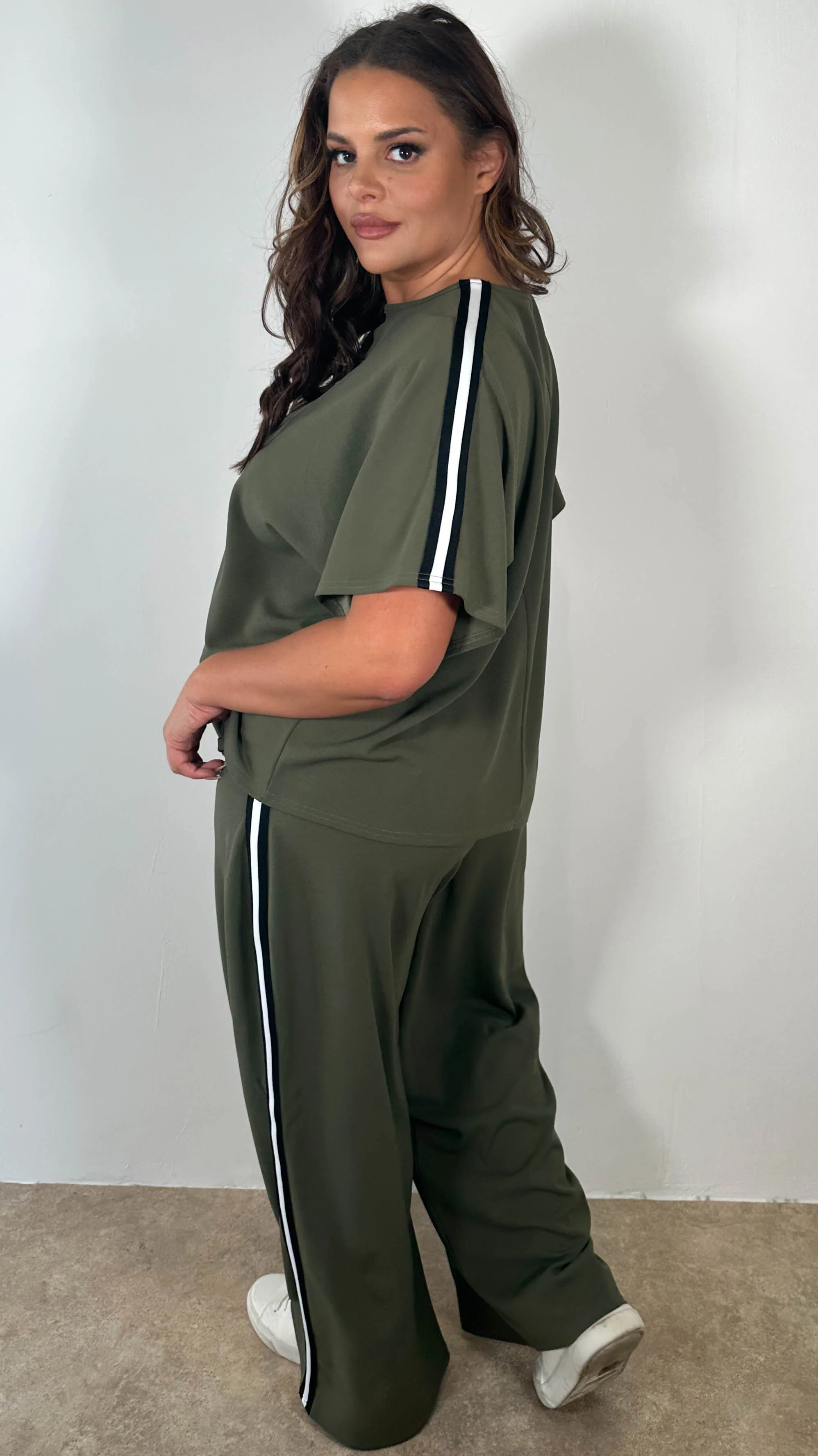CurveWow Tape Shoulder Boxy Top Co-Ord Khaki - Image 6