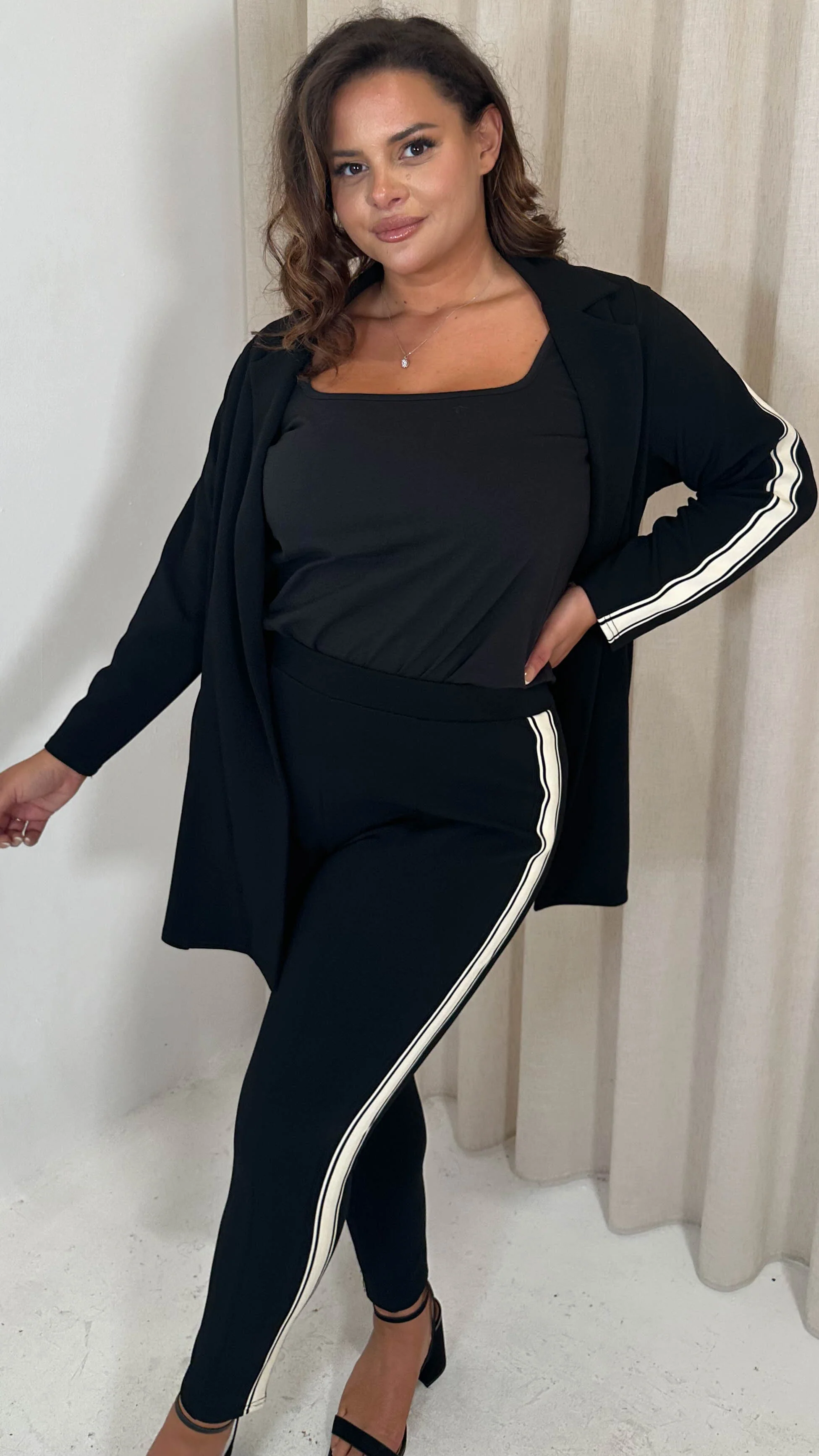 CurveWow Tape Side Blazer Black and White - Image 2