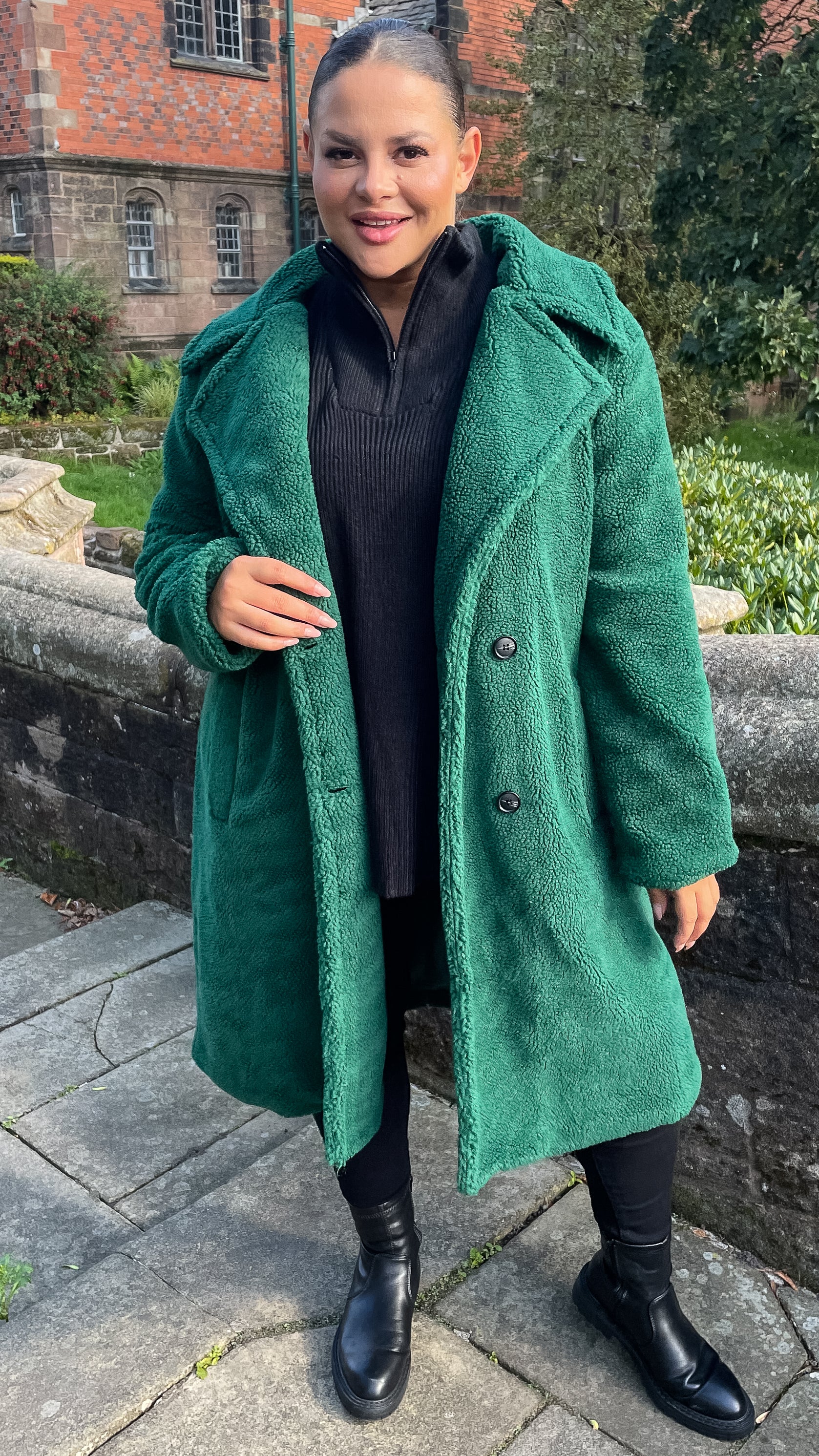 CurveWow Teddy Coat Green - Image 7