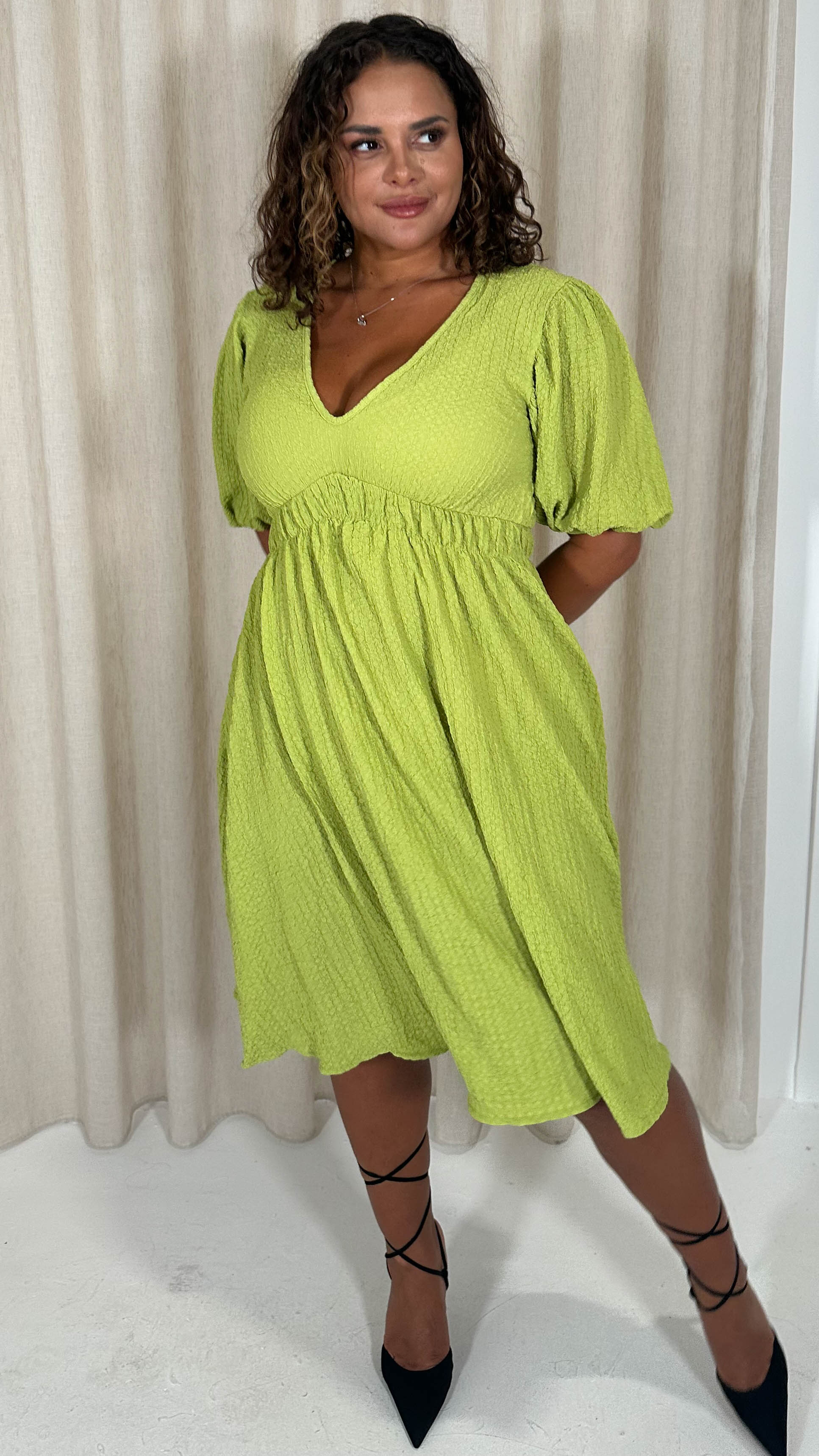 CurveWow Texture V Neck Midi Dress Lime - Image 3