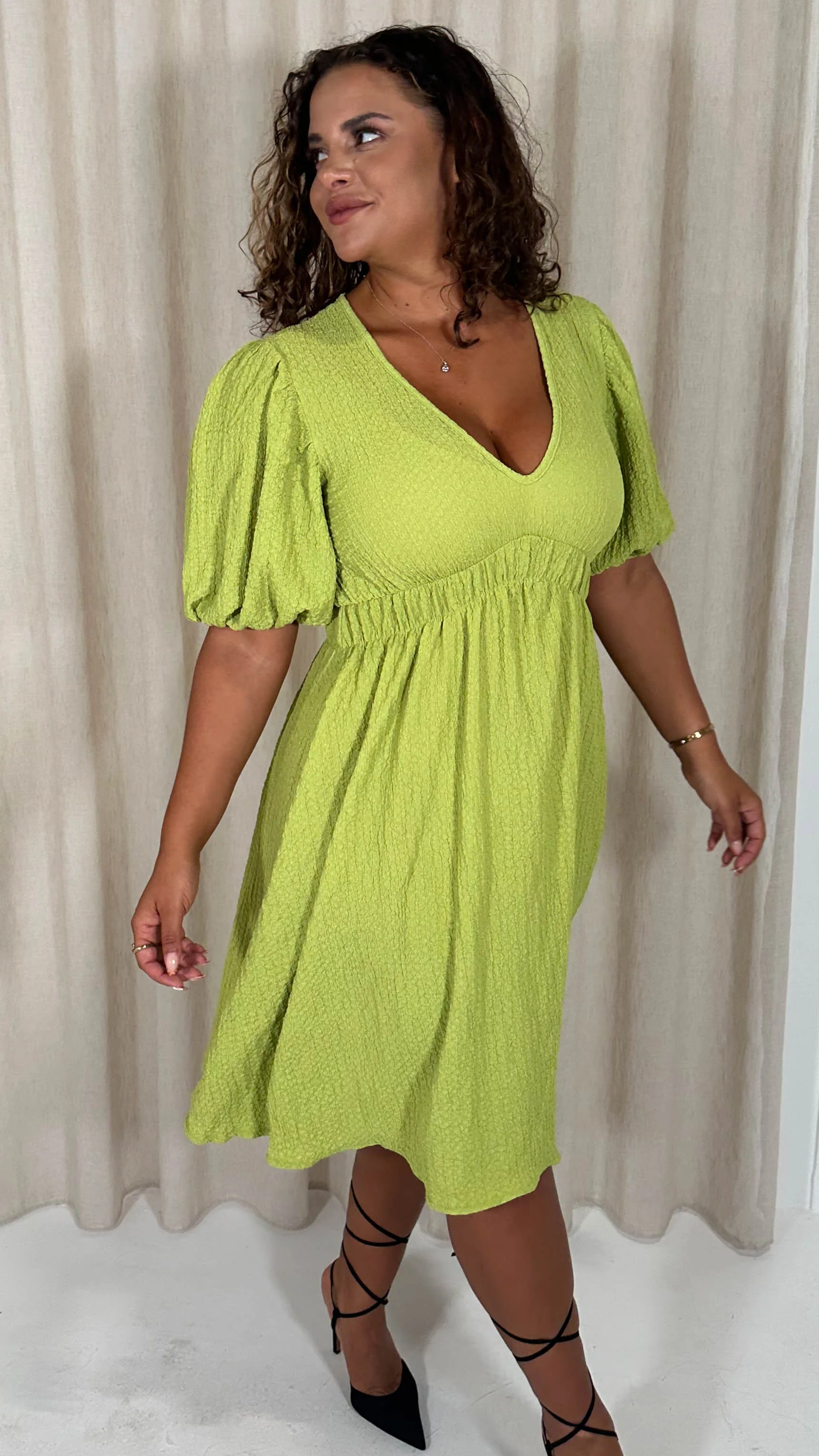 CurveWow Texture V Neck Midi Dress Lime - Image 7