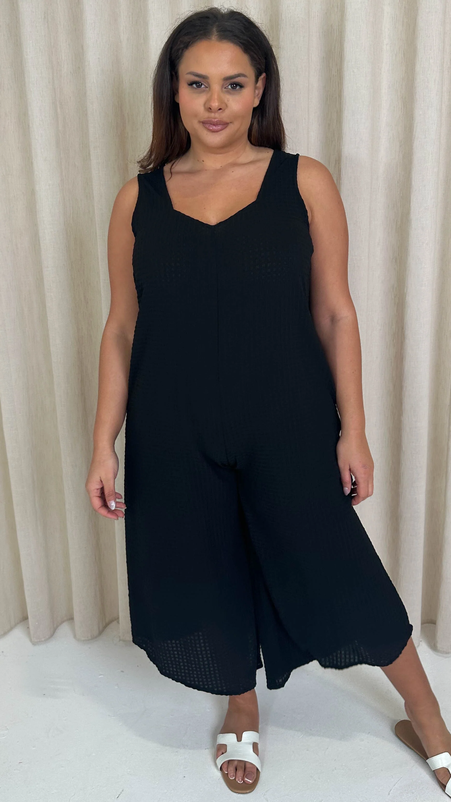CurveWow Textured Summer Jumpsuit Black - Image 5