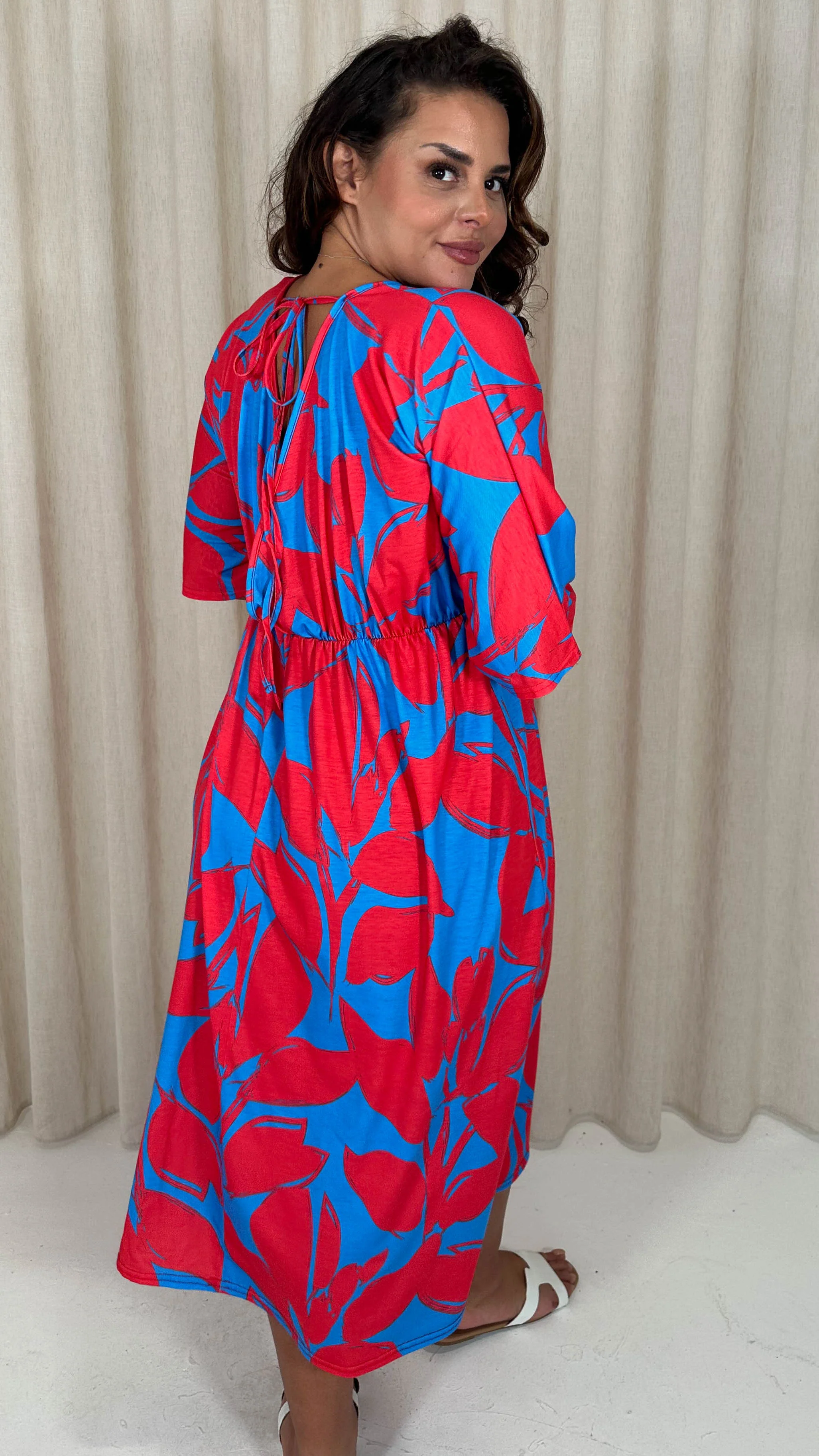 CurveWow Tie Back Kimono Sleeve Midi Dress Red/Blue - Image 8