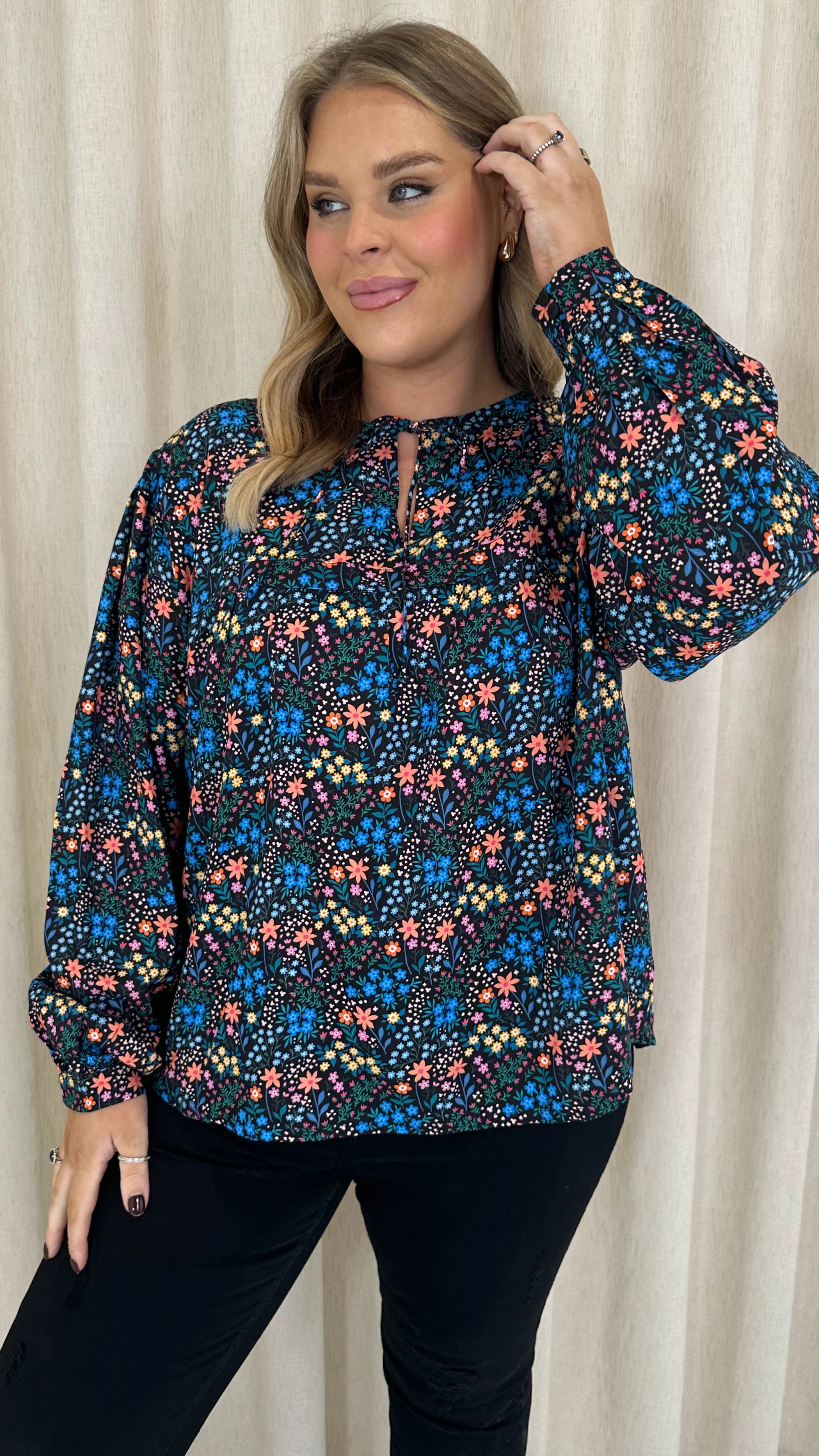 CurveWow Tie Neck Blouse Multi Floral - Image 3