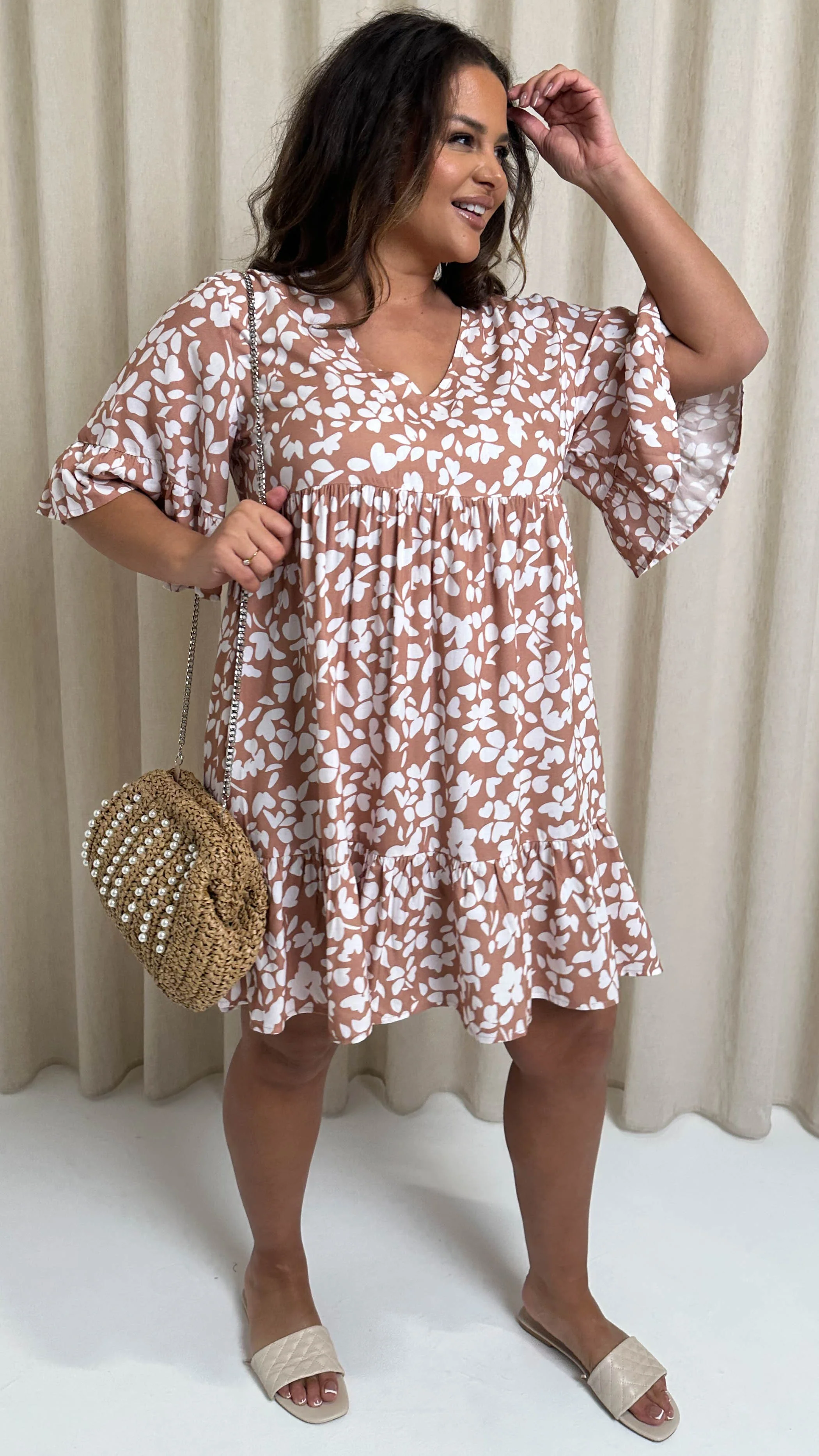 CurveWow V Neck Frill Sleeve Smock Dress Taupe Floral - Image 4