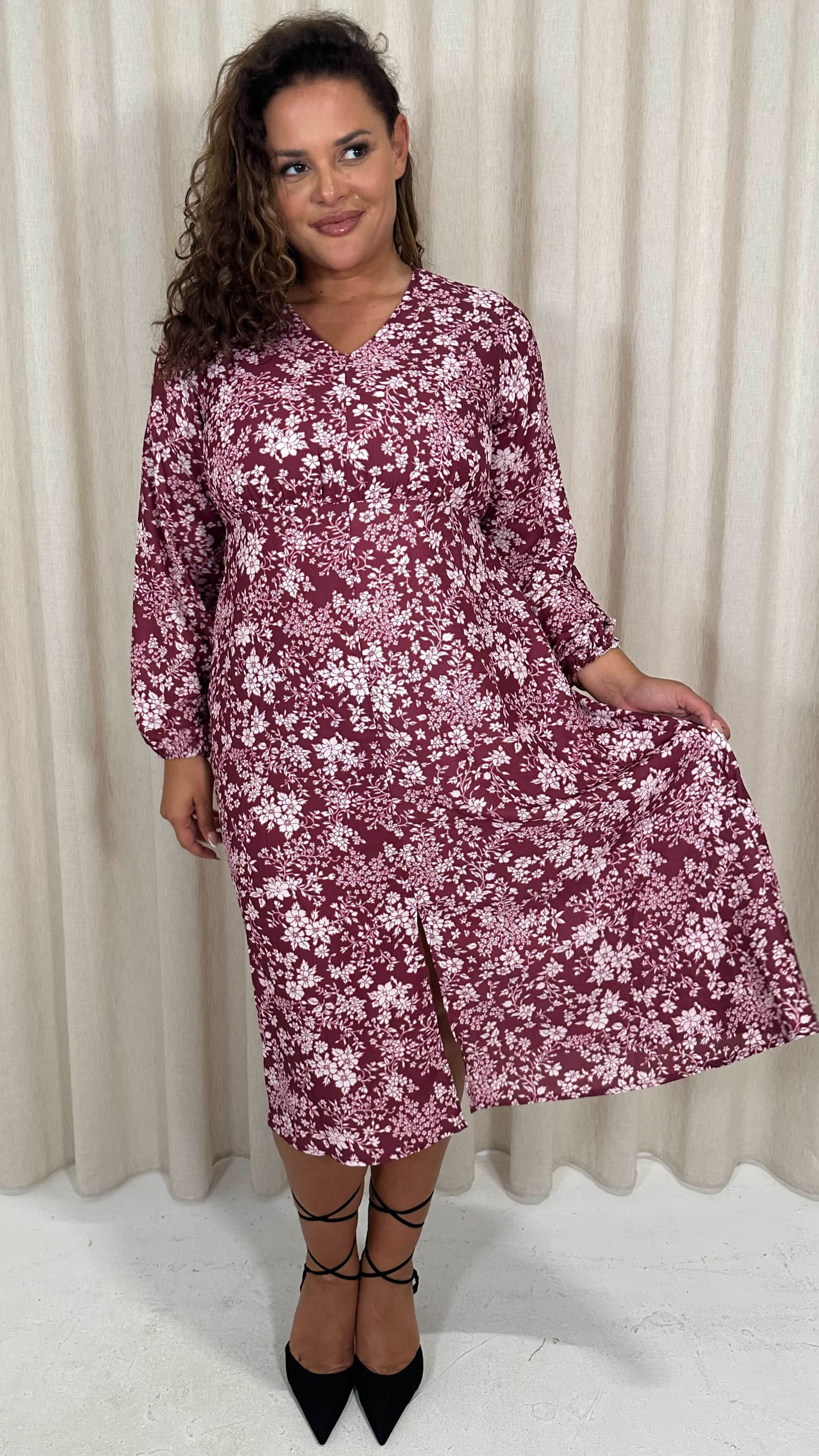 CurveWow V Neck Front Slit Midi Dress Wine Floral - Image 4