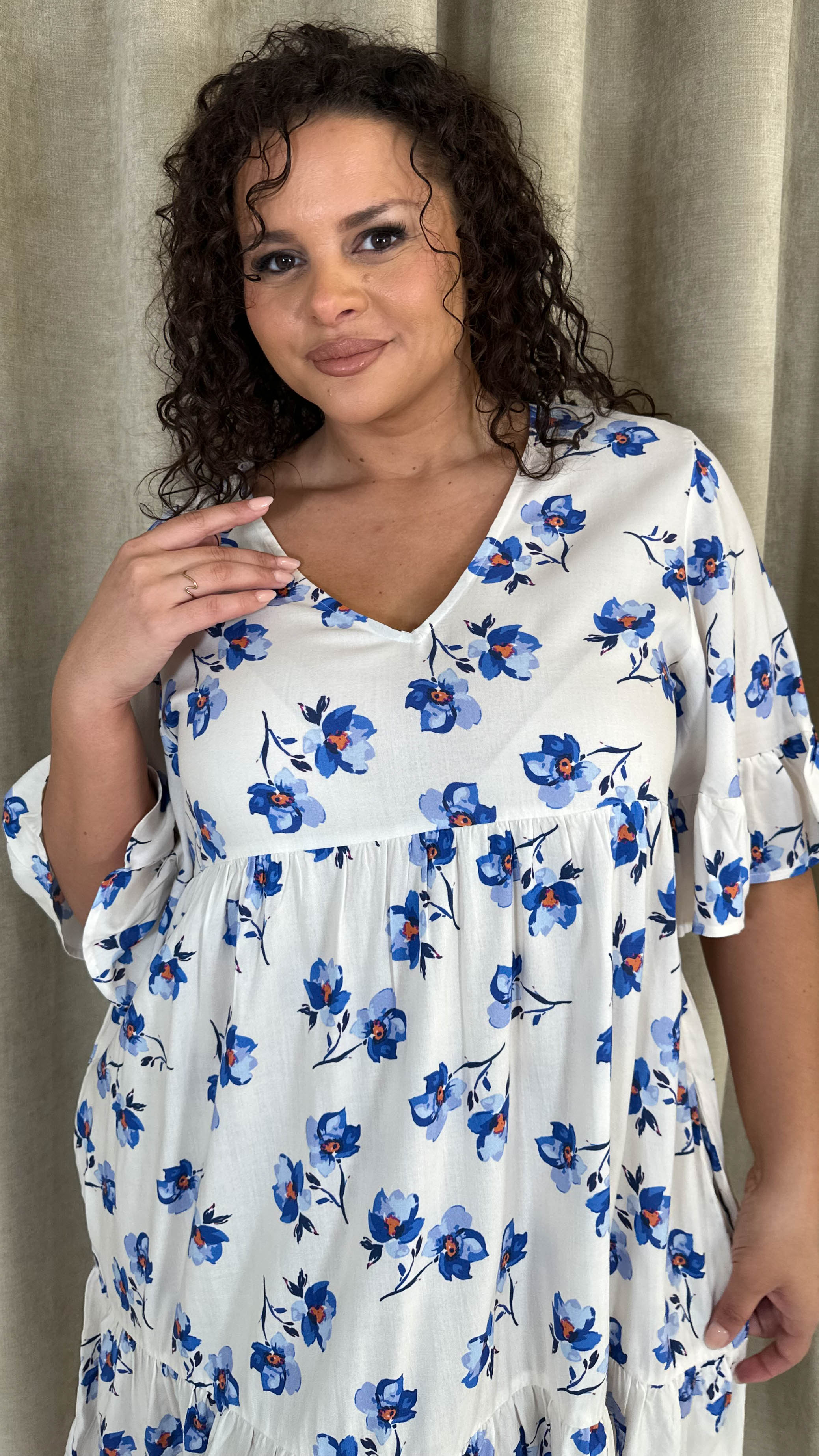 CurveWow Vneck Frill Sleeve Smock Dress Ivory Floral - Image 2