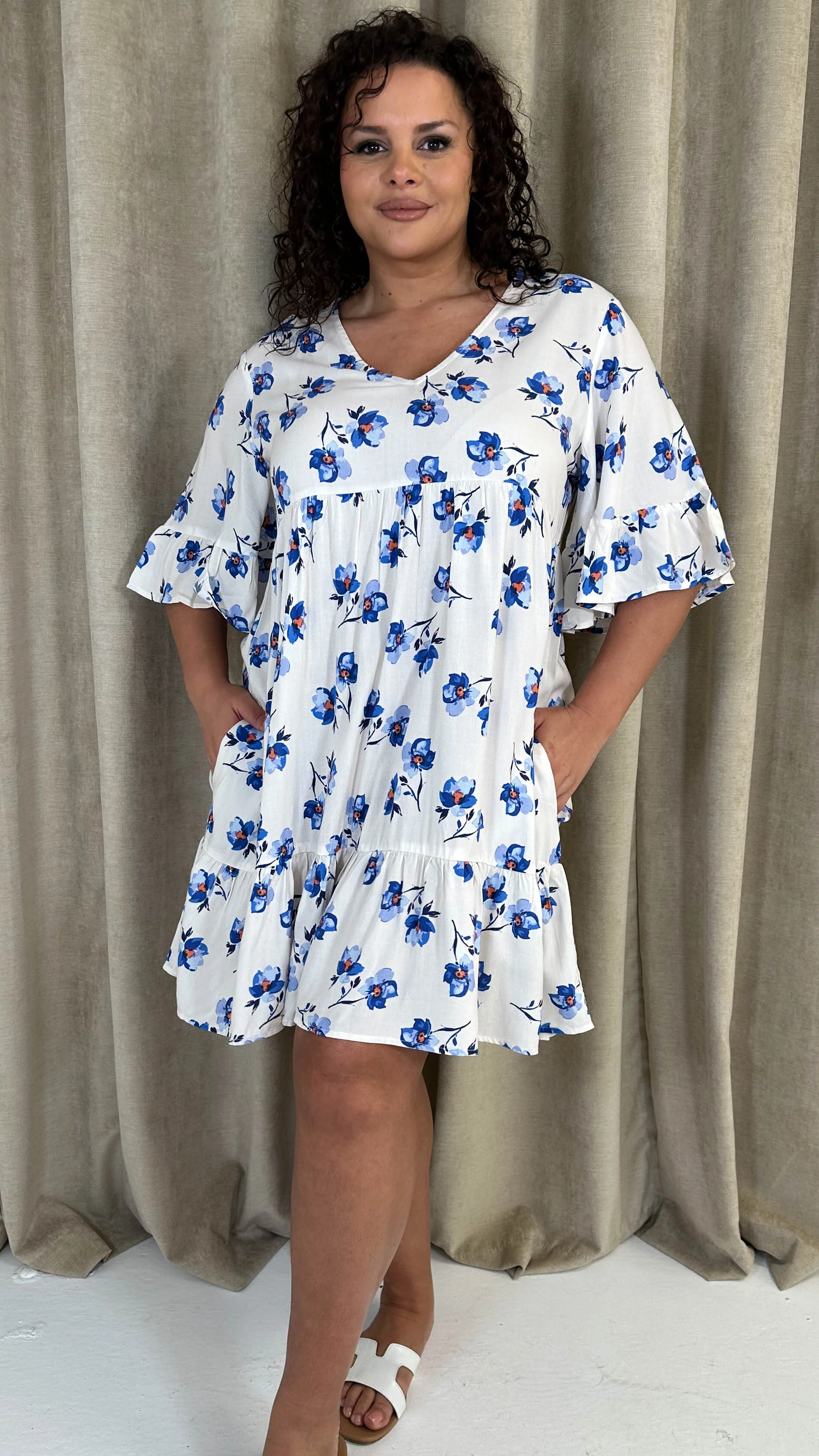 CurveWow Vneck Frill Sleeve Smock Dress Ivory Floral - Image 3