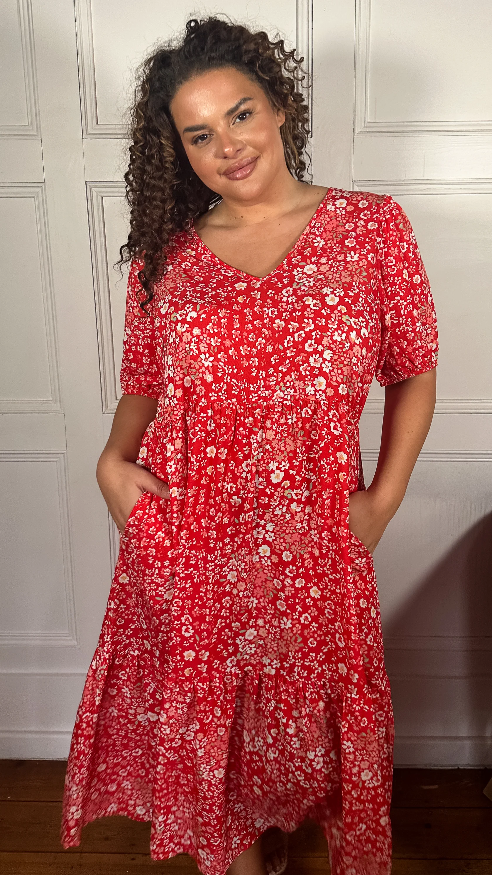 CurveWow VNeck Puff Sleeve Pocket Midi Dress Red Floral - Image 4