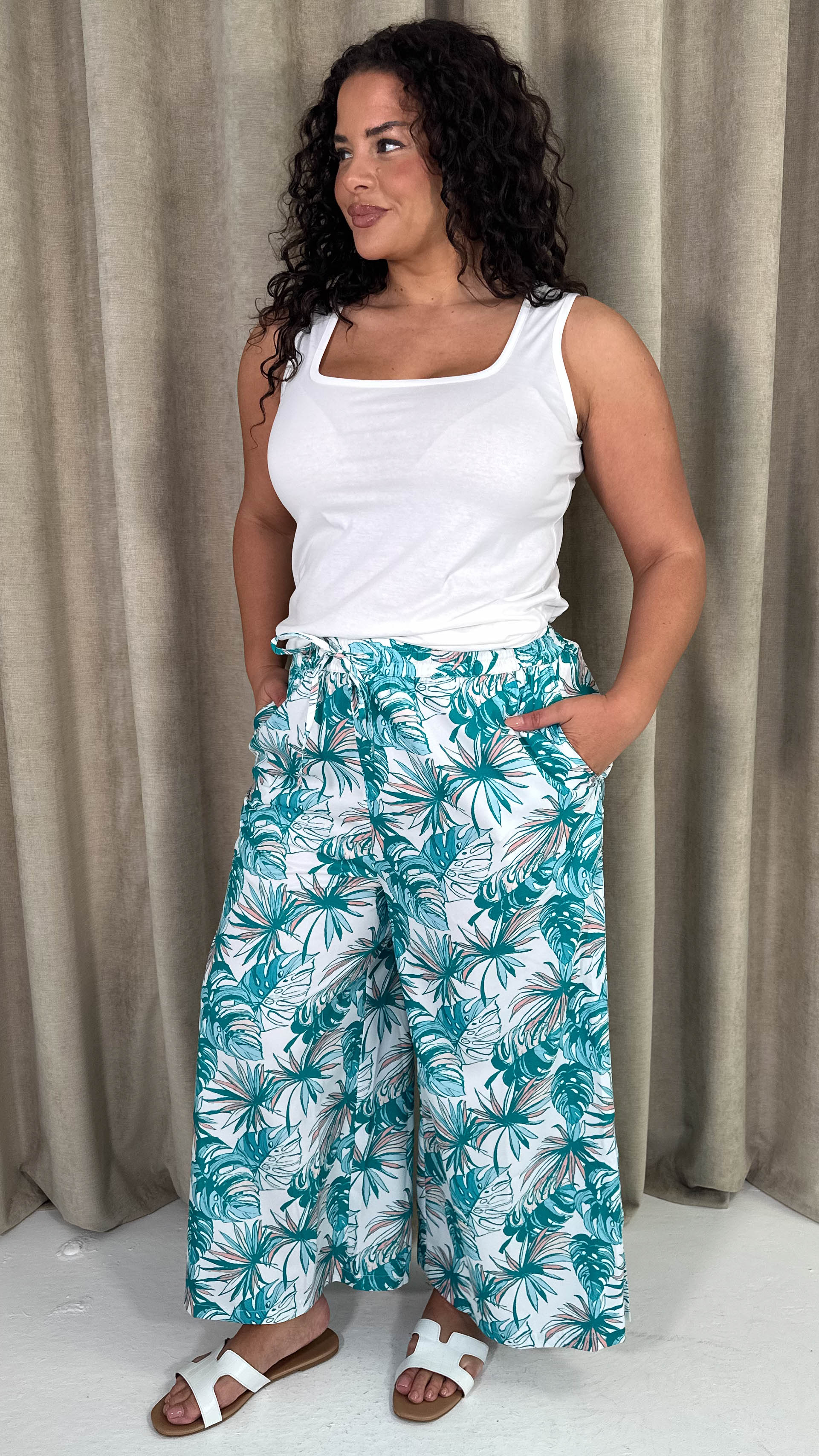 CurveWow Wide Leg Trousers Green & White Palm Leaves - Image 4