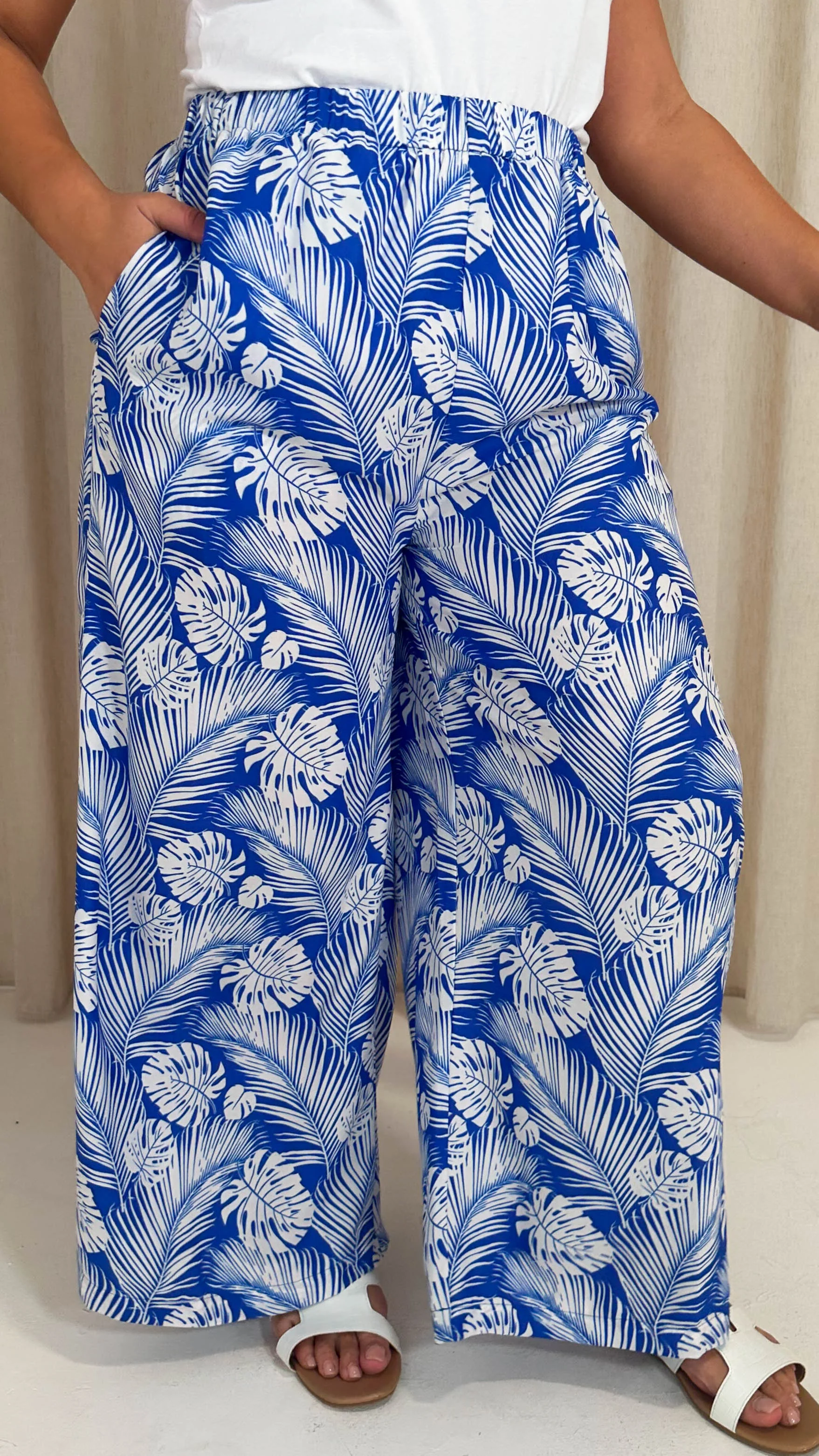 CurveWow Wideleg Trouser Blue Tropical - Image 3