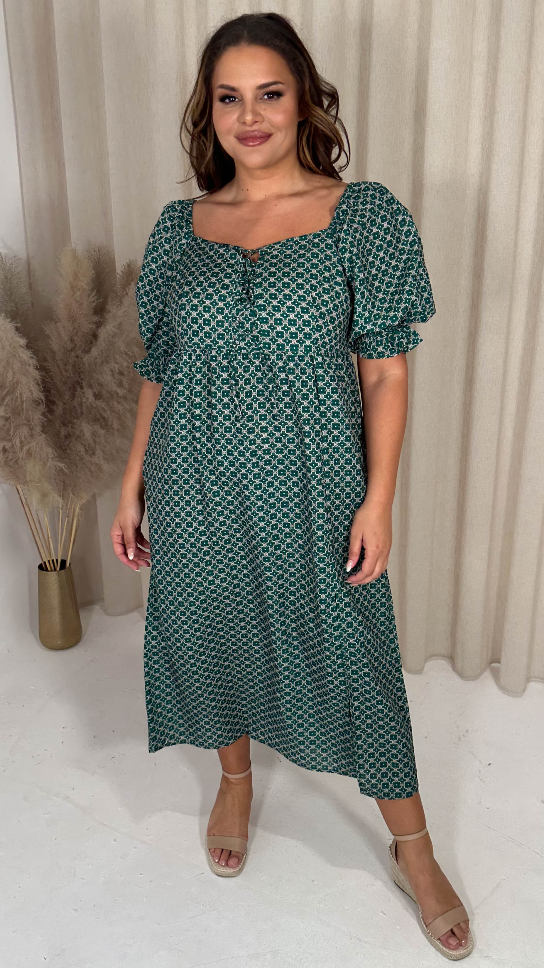 CurveWow Woven Milkmaid Dress Green