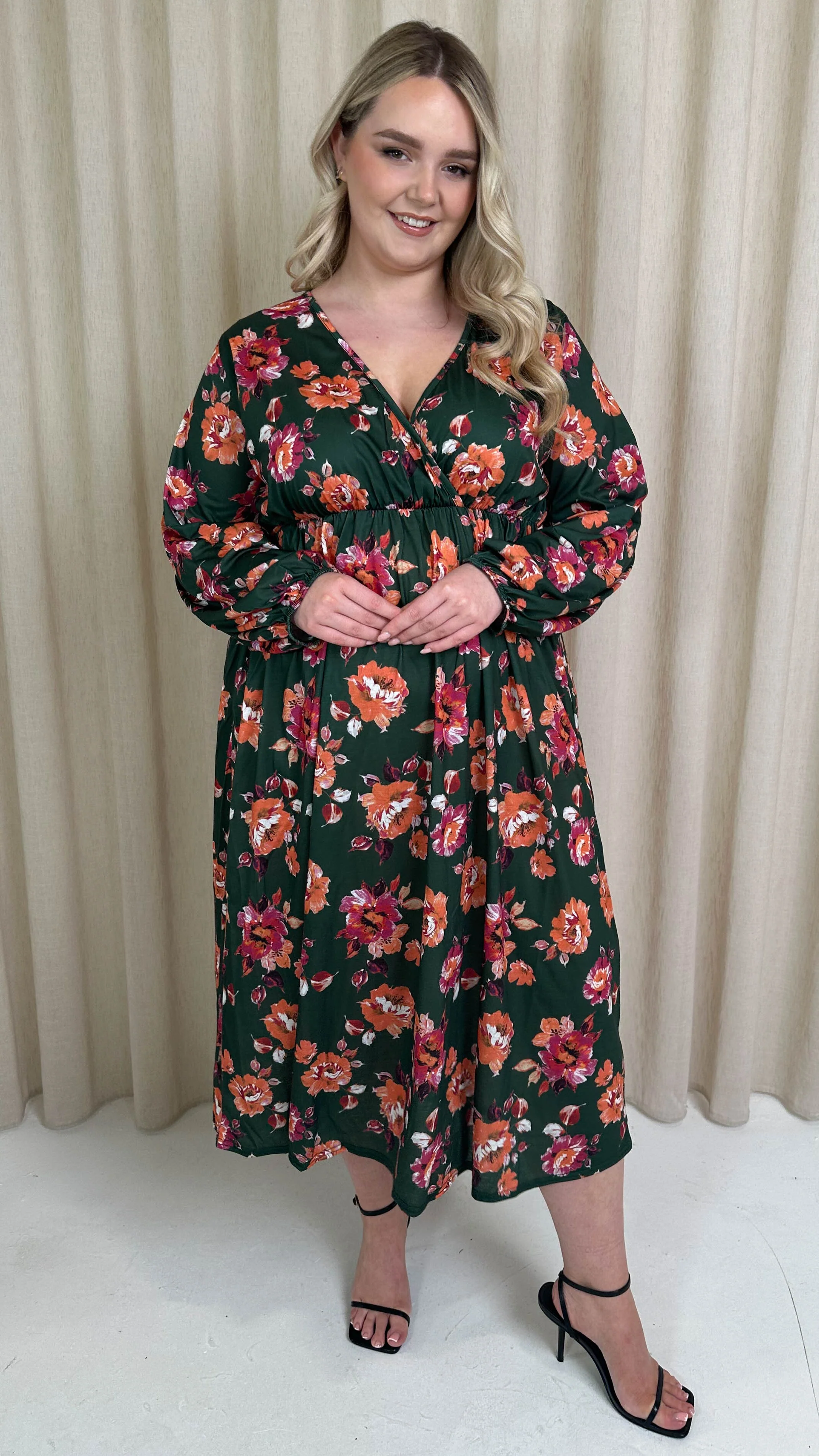 CurveWow Wrap Balloon Sleeve Midaxi Dress Green - Image 8