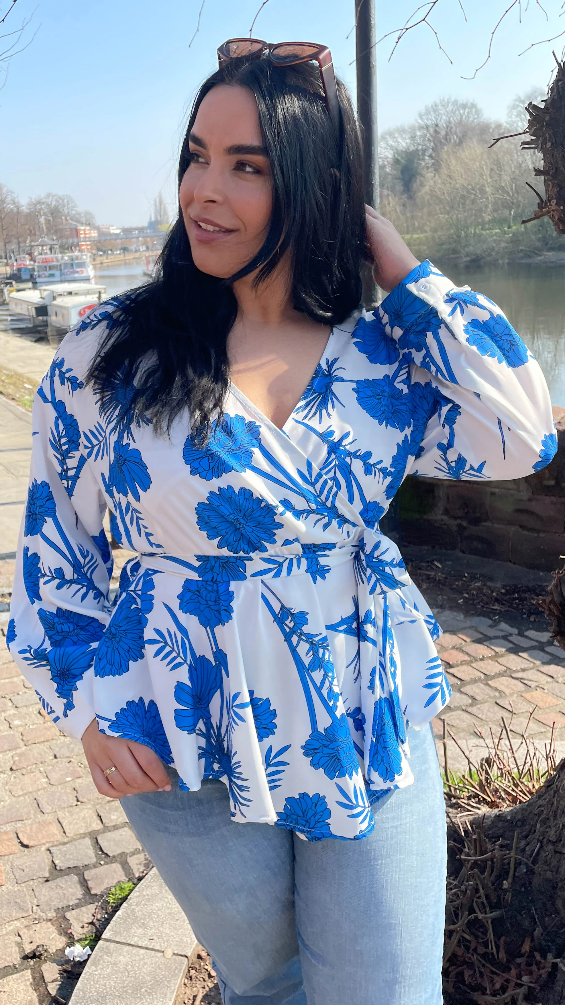 CurveWow Wrap Blouse Blue Floral - Image 8